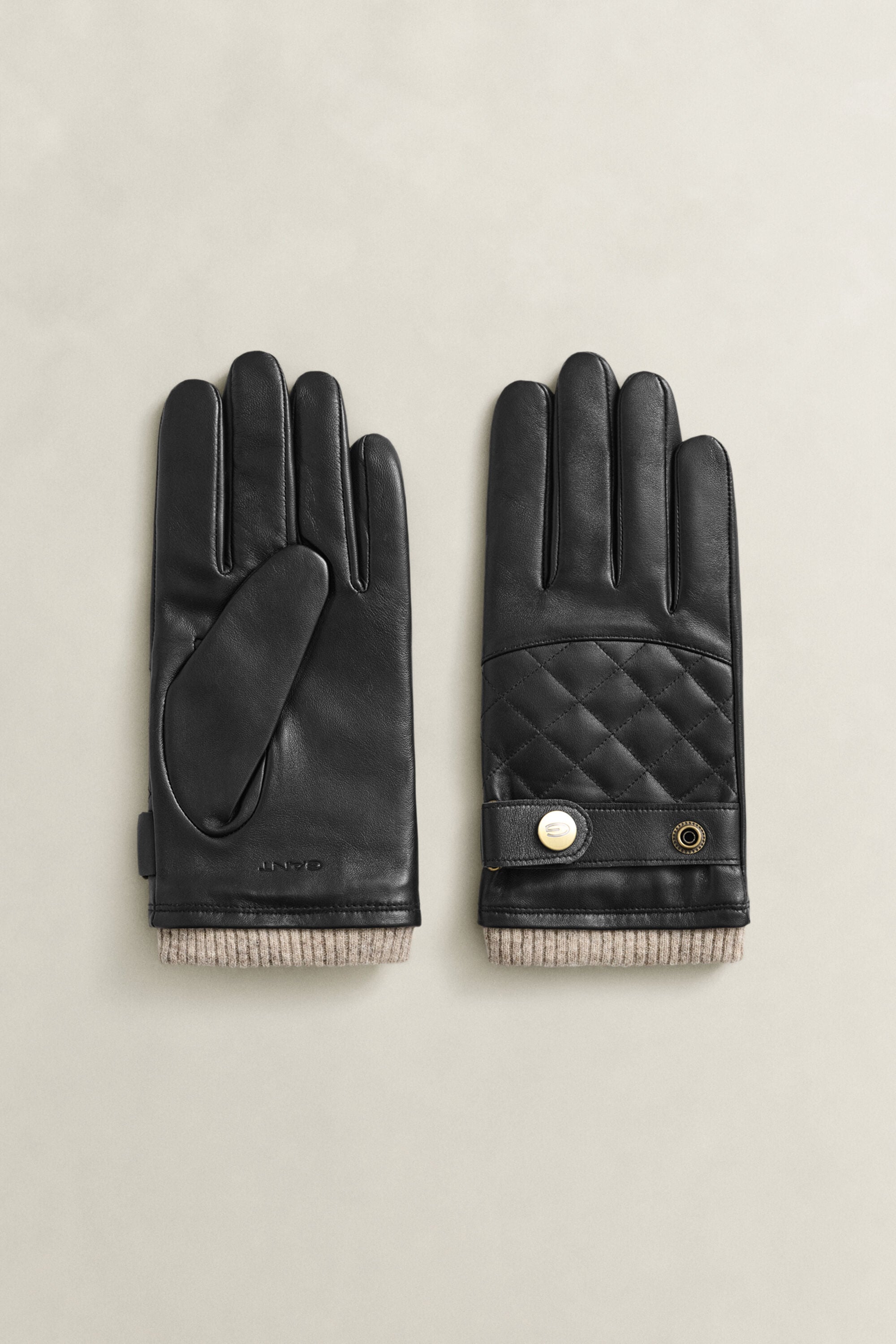 Gants en cuir d’agneau matelassés