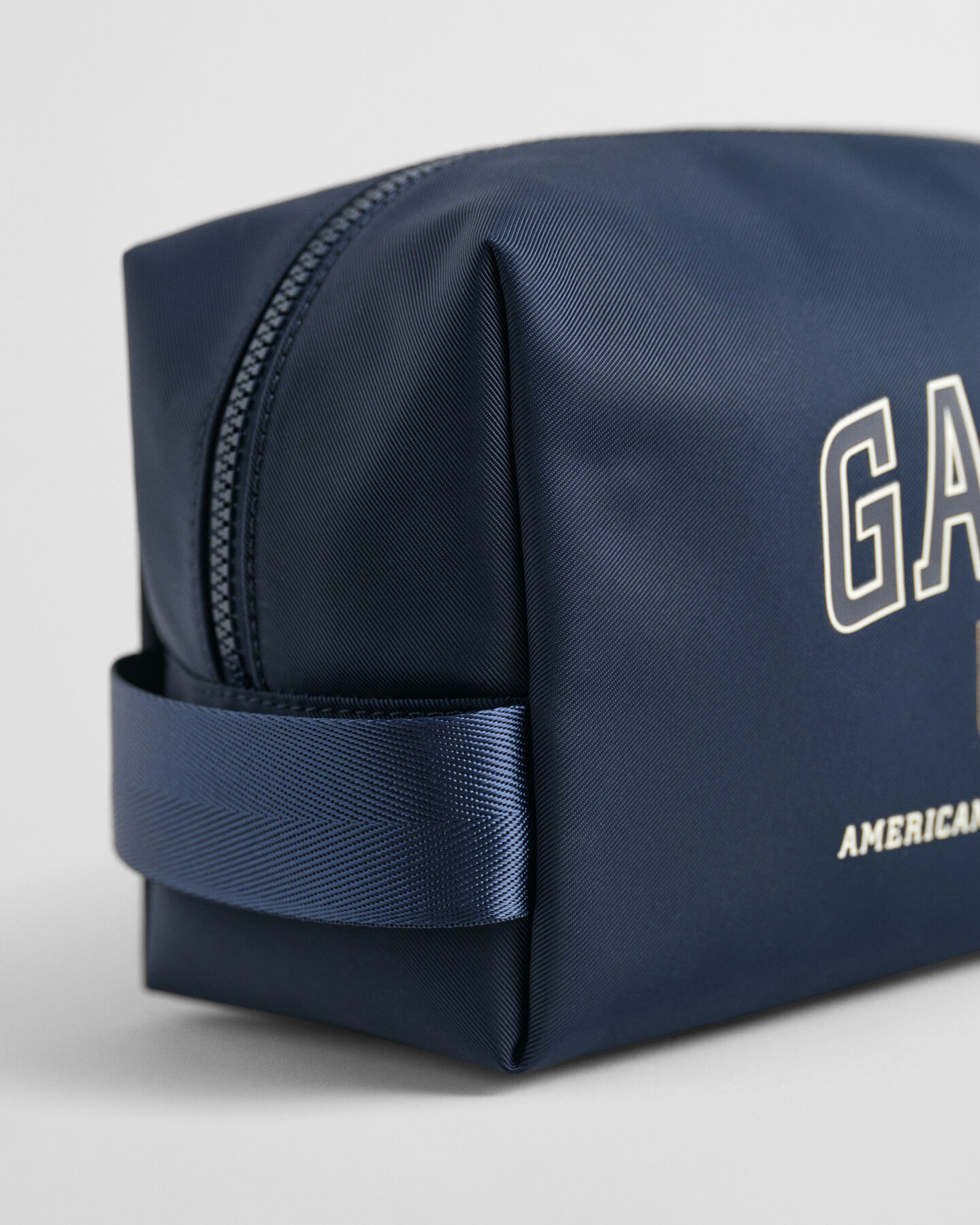 Trousse de toilette Shield