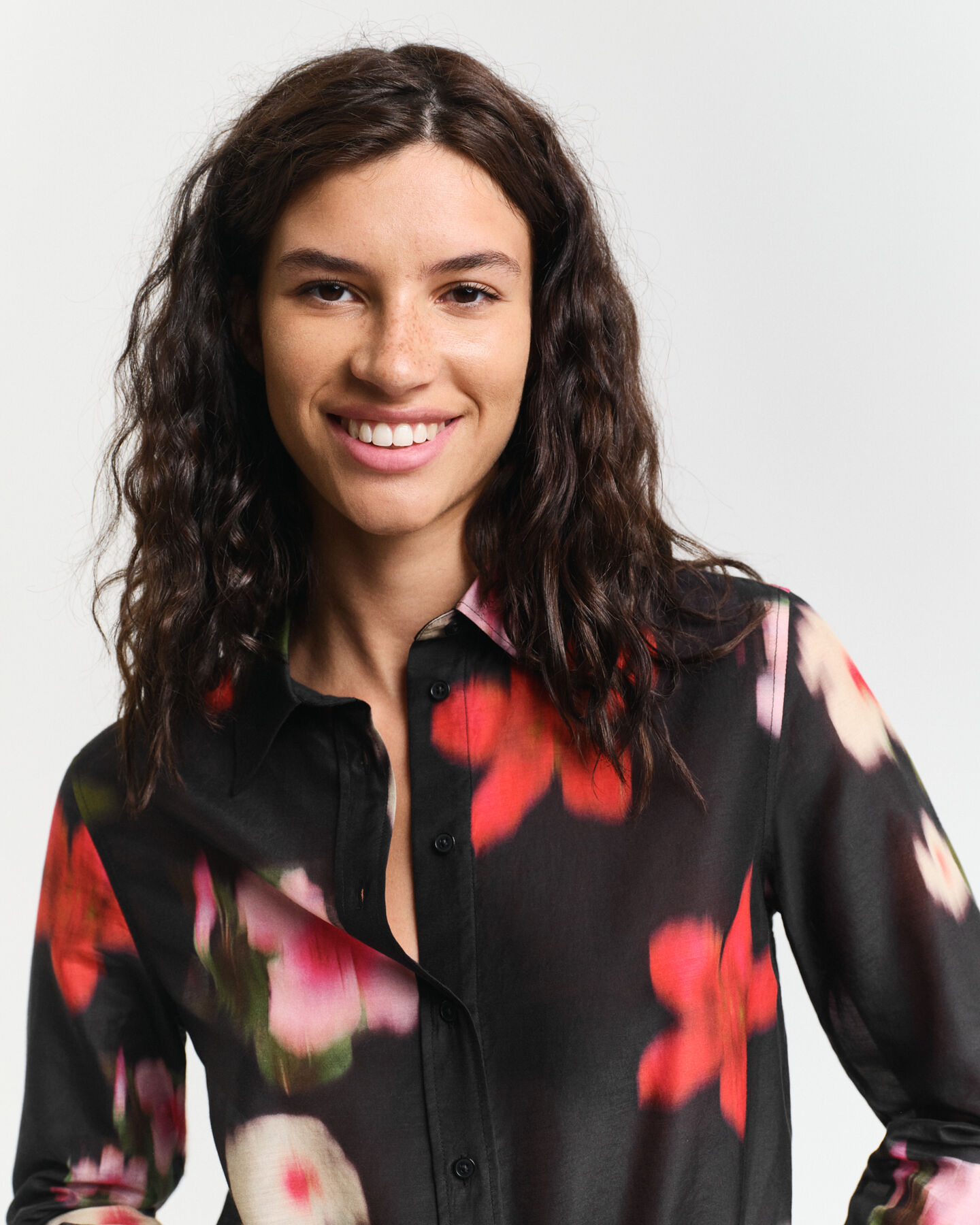 Chemise regular fit en coton et soie à fleurs