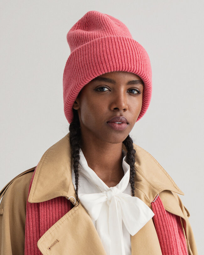 Bonnet en maille c&ocirc;tel&eacute;e