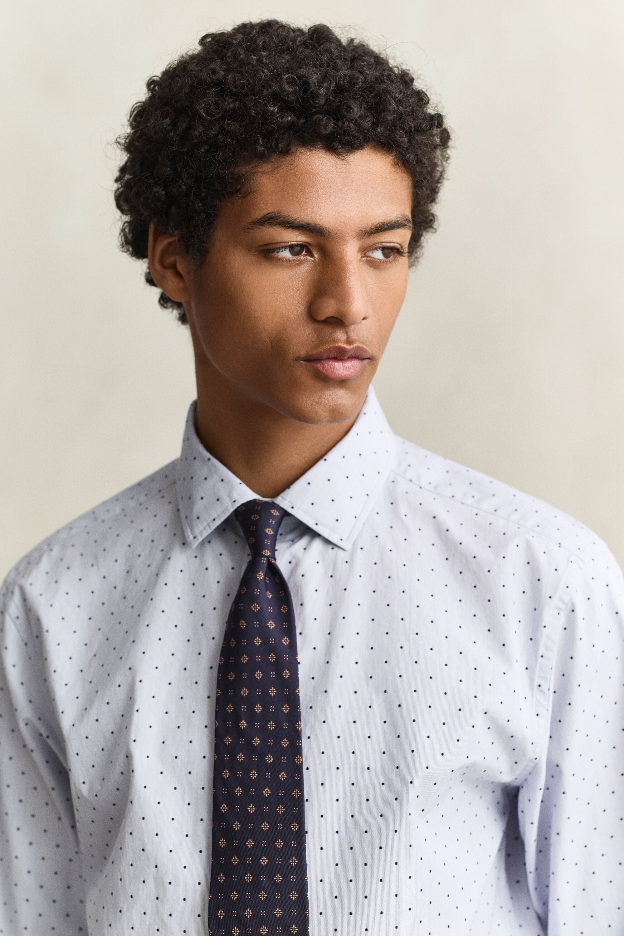 Chemise en fil coupé