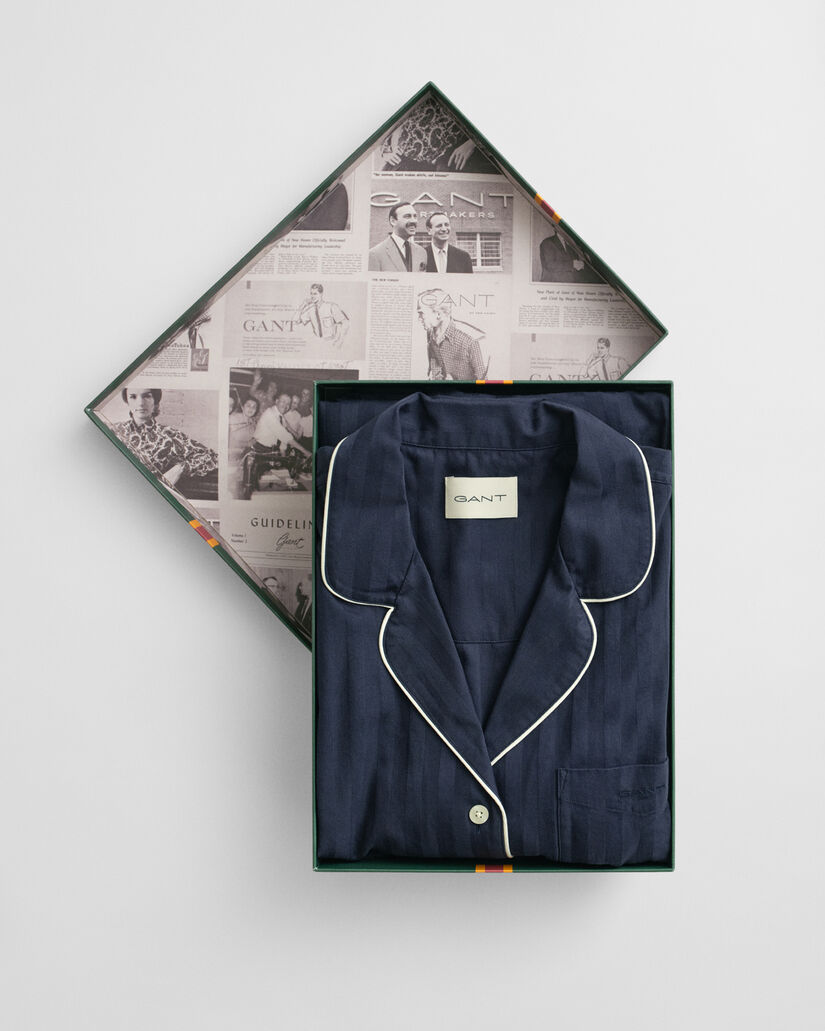 Coffret cadeau pyjama en satin à rayures
