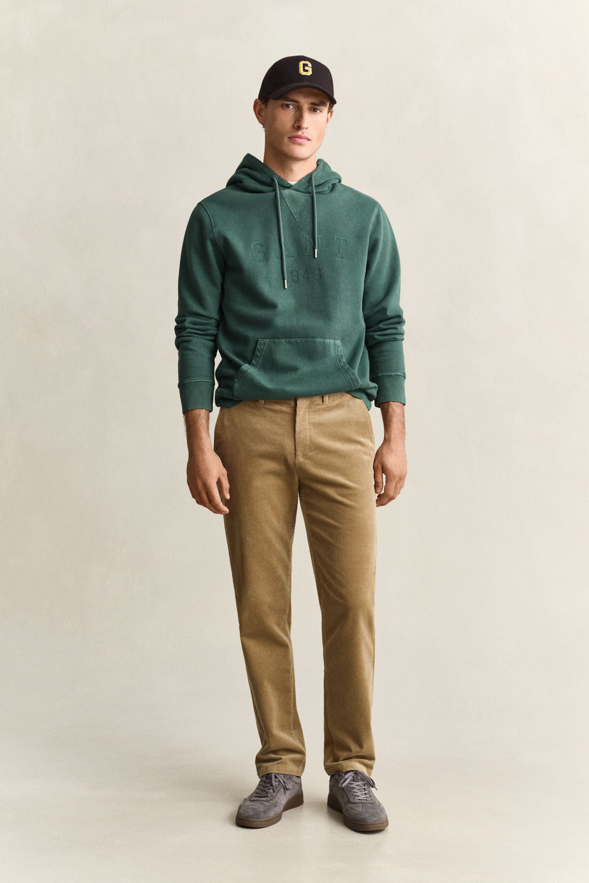 Pantalon Regular en velours côtelé