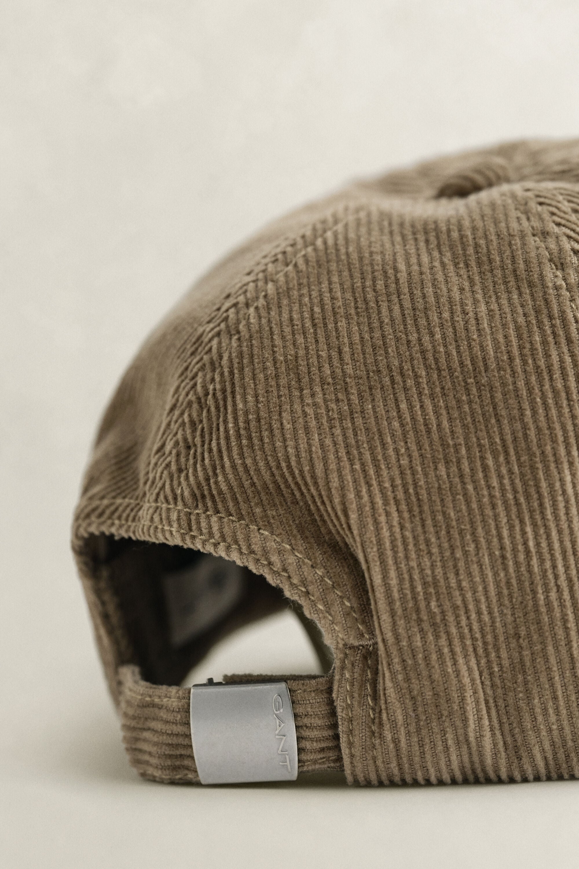 Casquette en velours côtelé