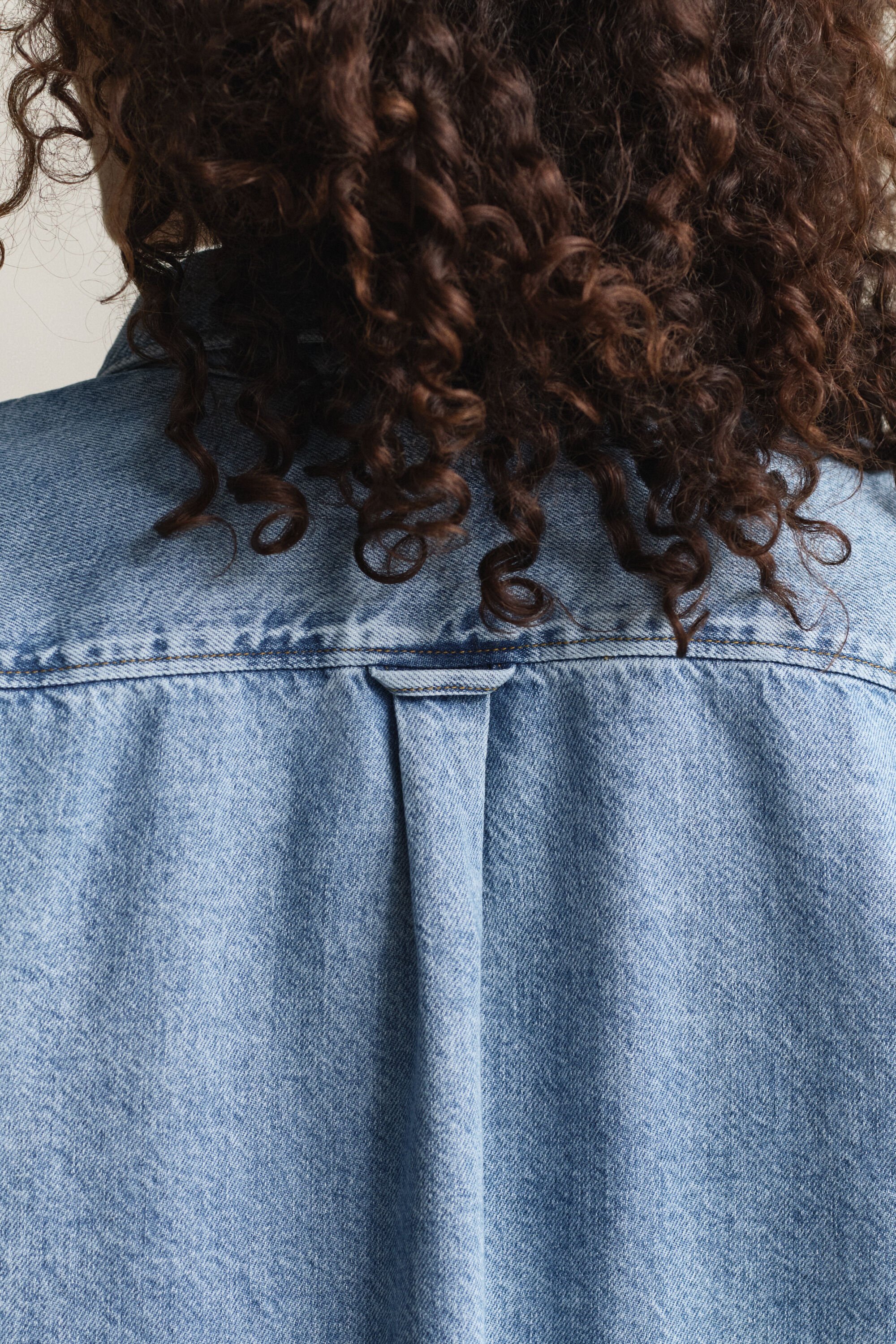 Chemise coupe décontractée en denim