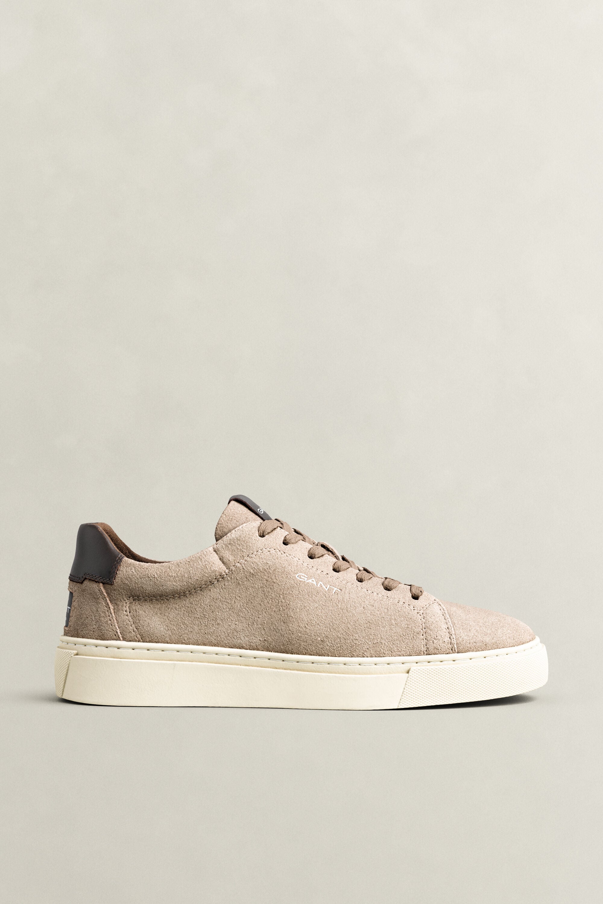 Baskets en daim McJulien