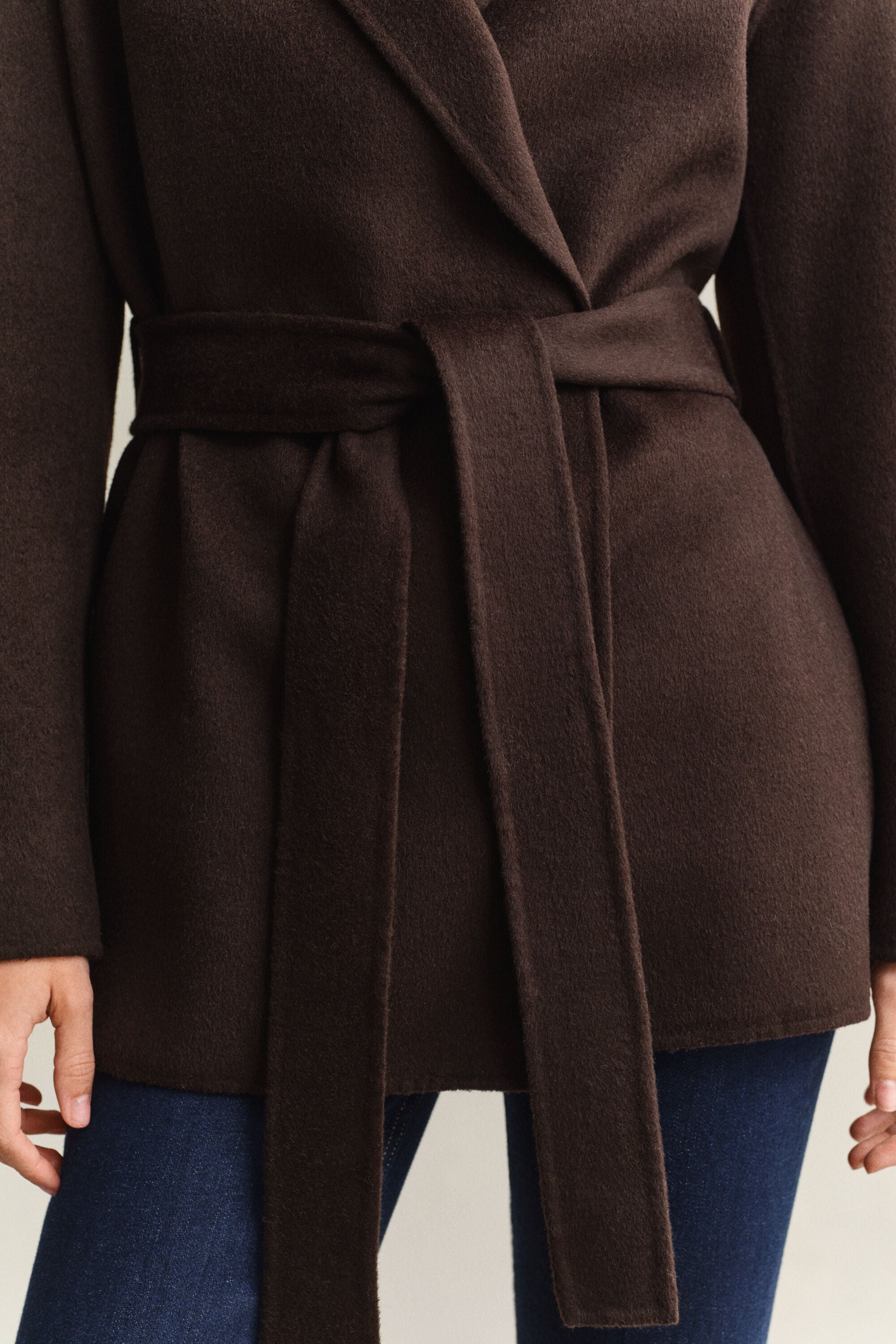 Veste cousue main avec ceinture