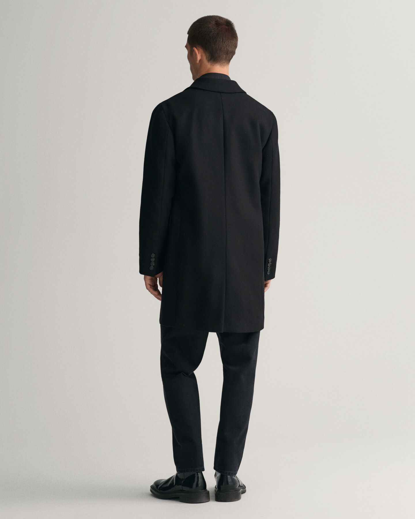 Pardessus ajusté en laine classique