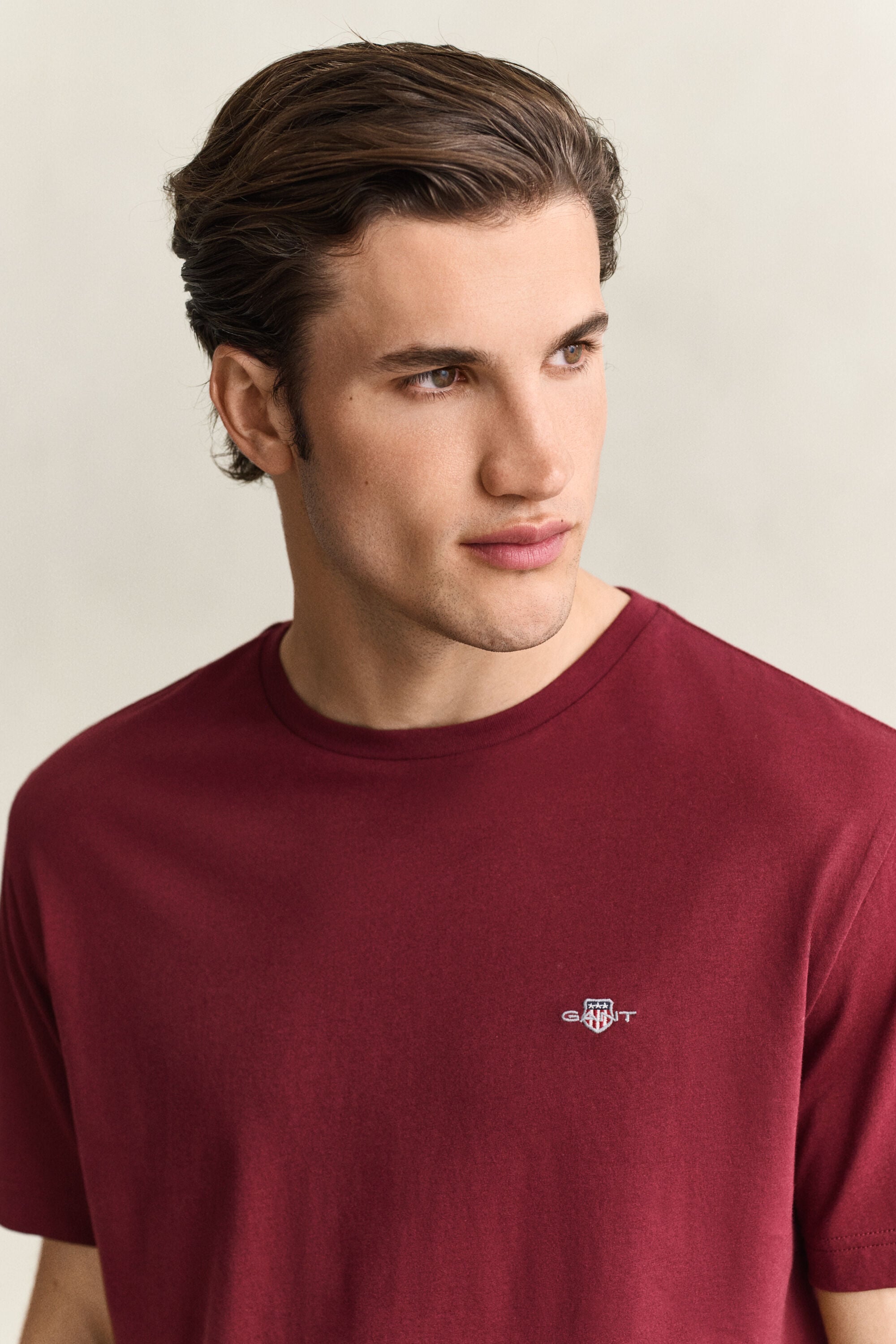 T-shirt regular avec écusson