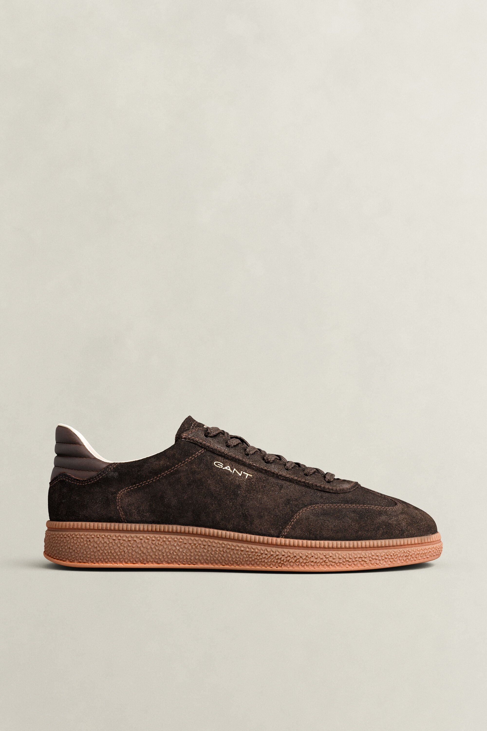 Baskets en daim Cuzmo