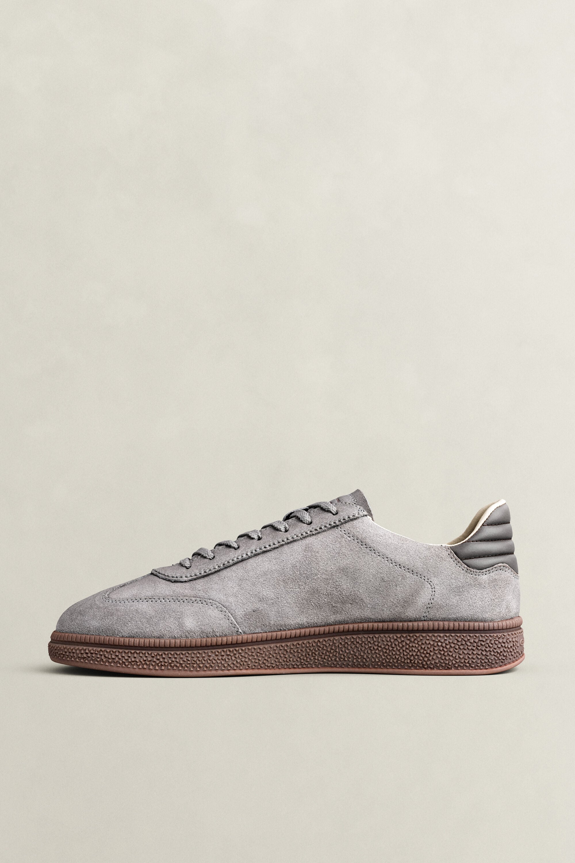 Baskets en daim Cuzmo