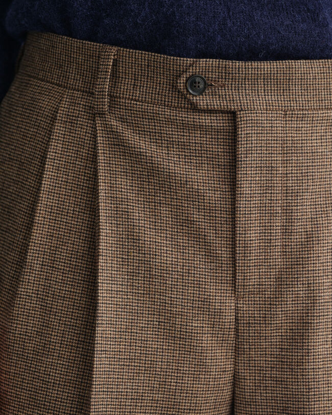 Pantalon de costume à carreaux en motif pied-de-poule