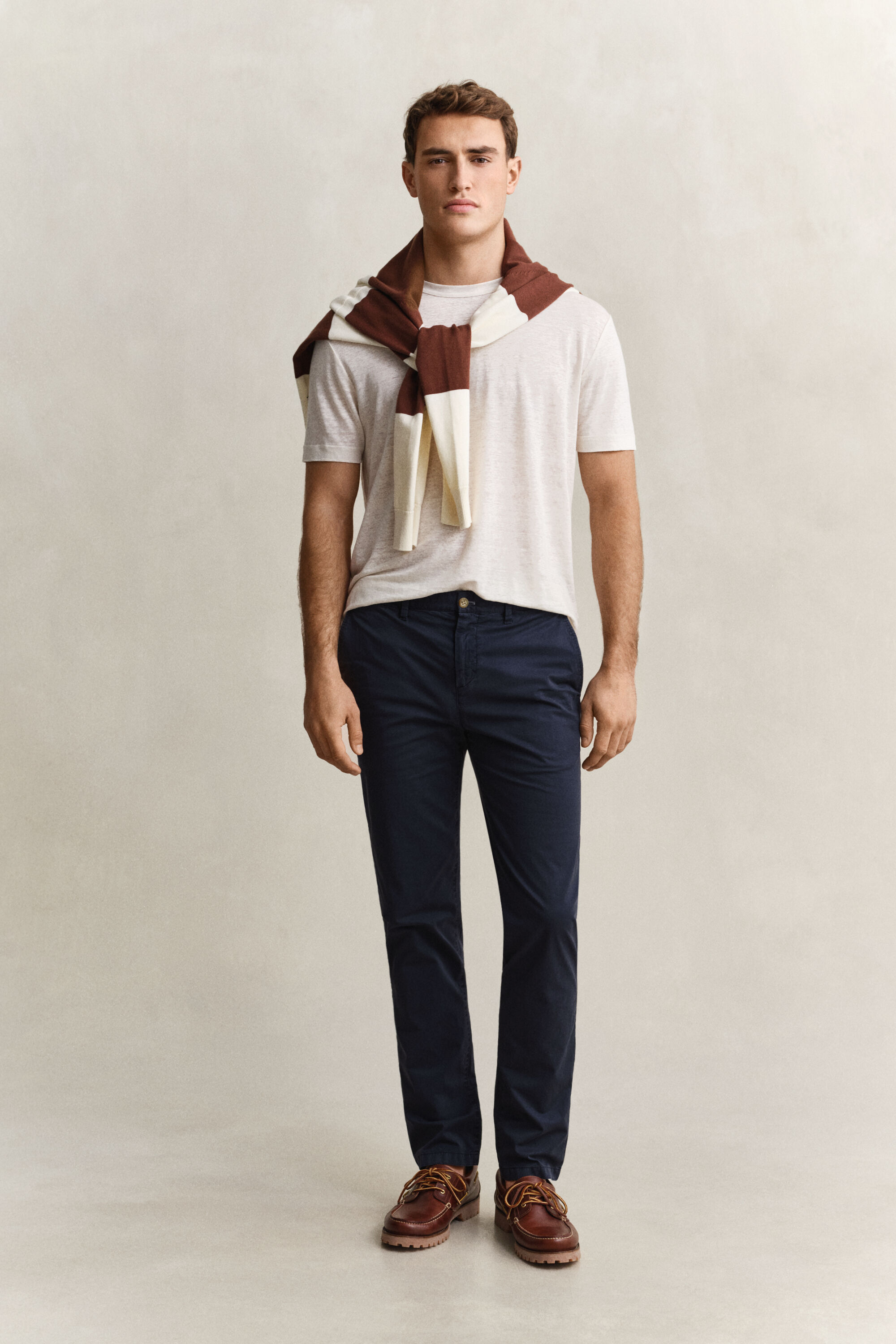 Pantalon chino effet délavé