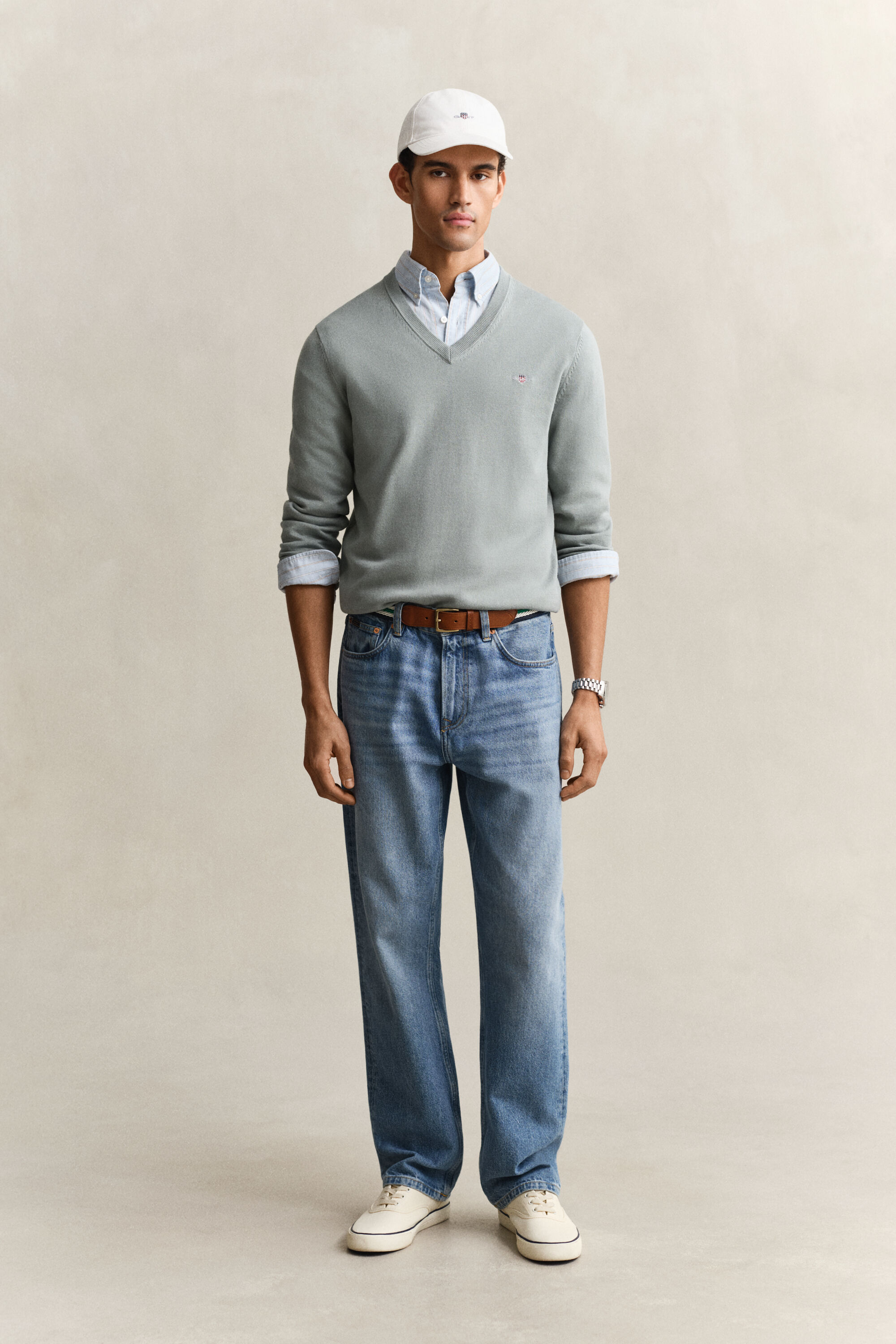 Pull col V en coton classique