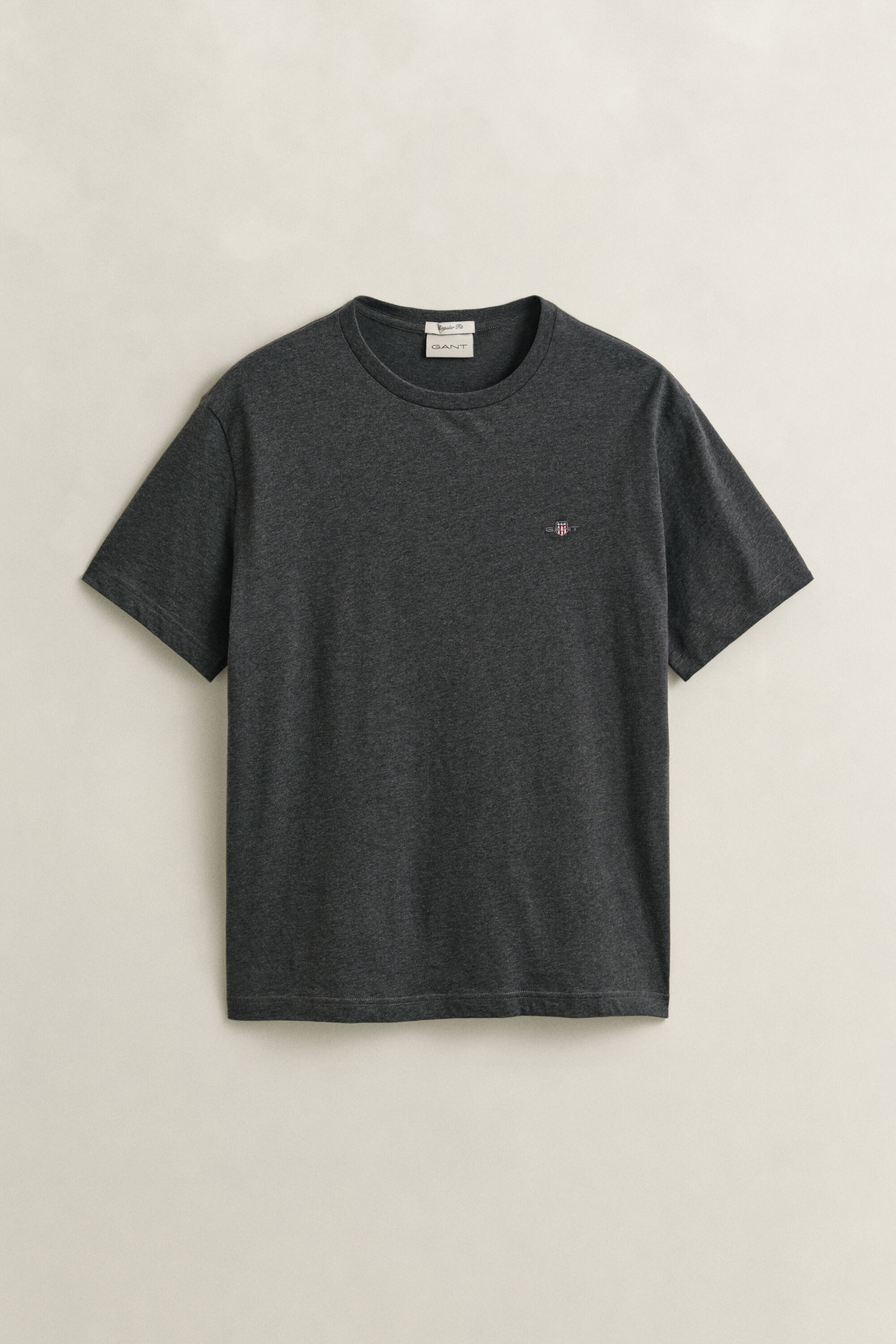 T-shirt coupe regular Shield