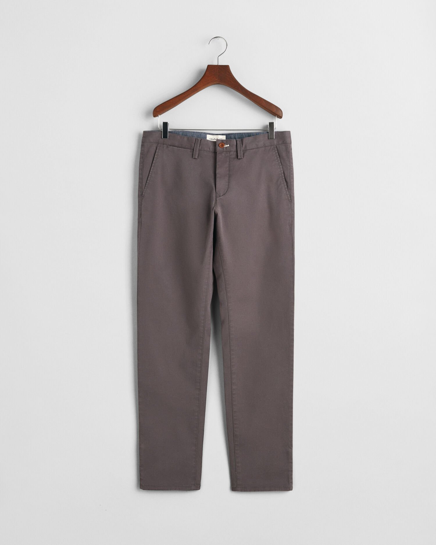 Pantalon chino coupe slim en sergé