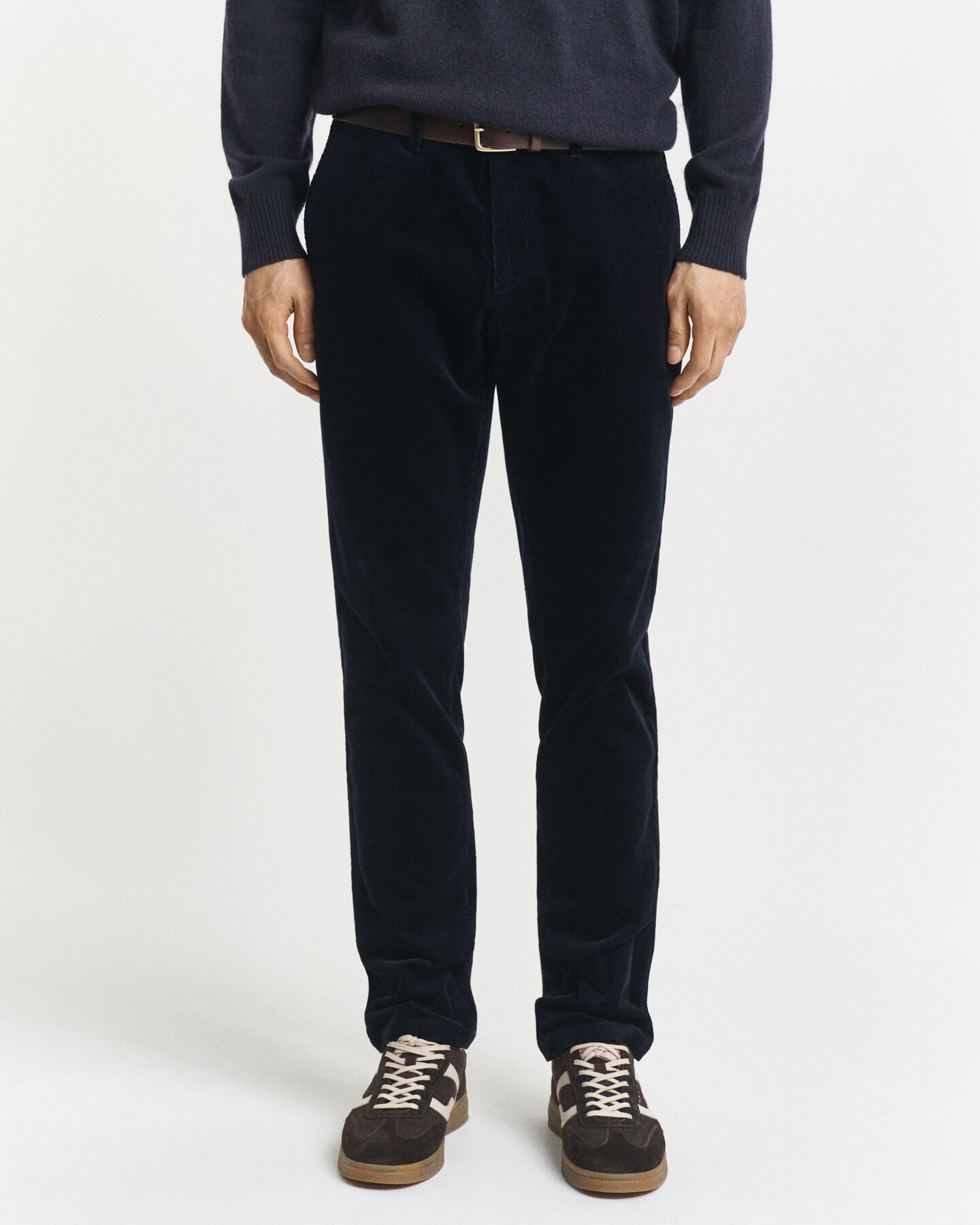 Pantalon chino slim fit en velours côtelé