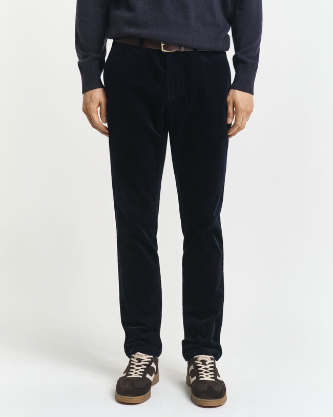 Pantalon chino slim fit en velours côtelé
