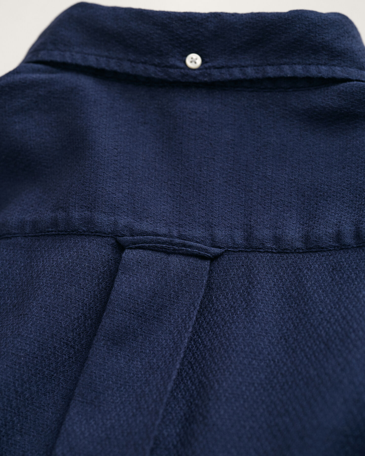 Chemise regular fit textur&eacute;e en coton et lin