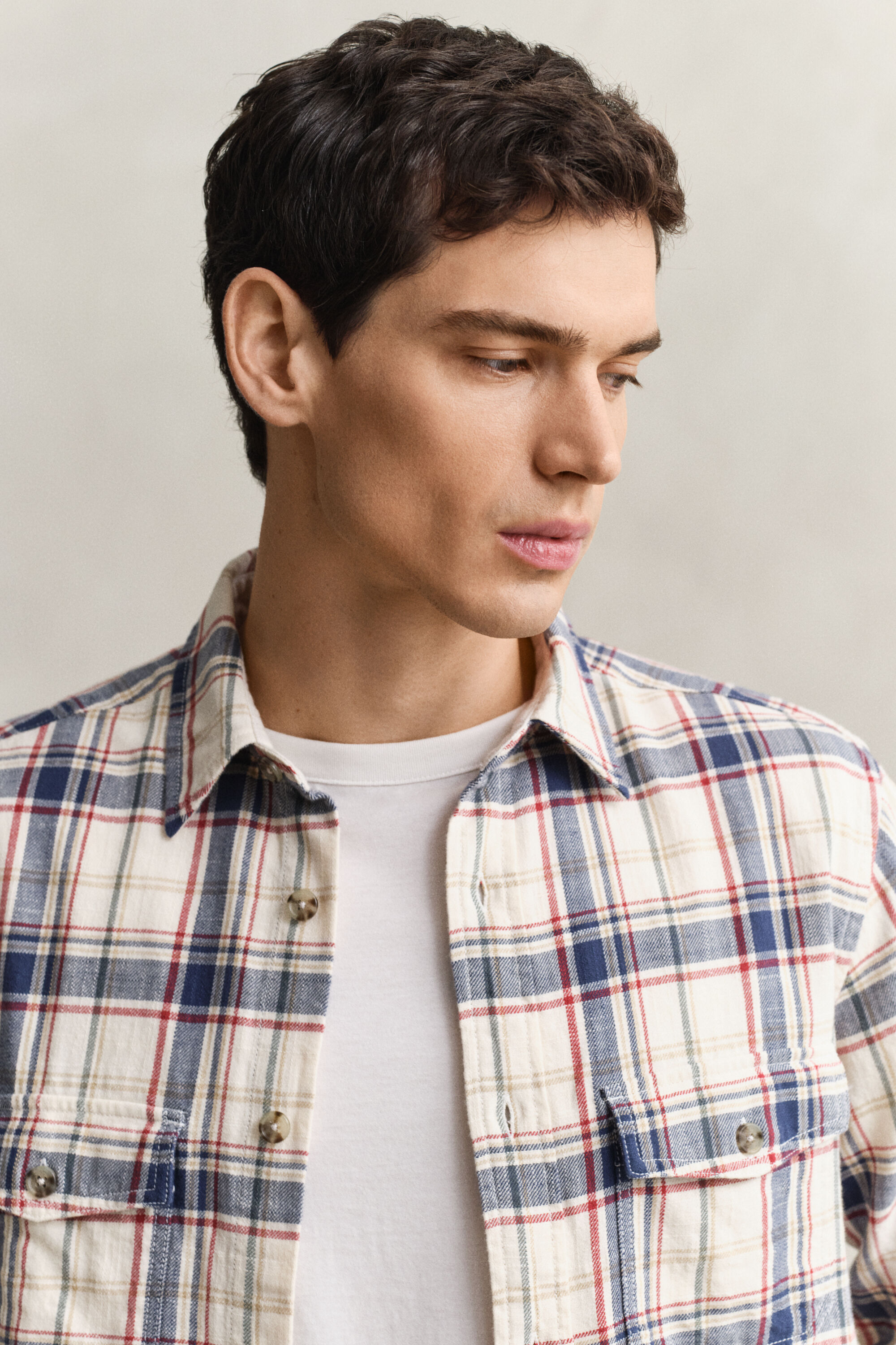 Chemise en sergé avec poches plaquées