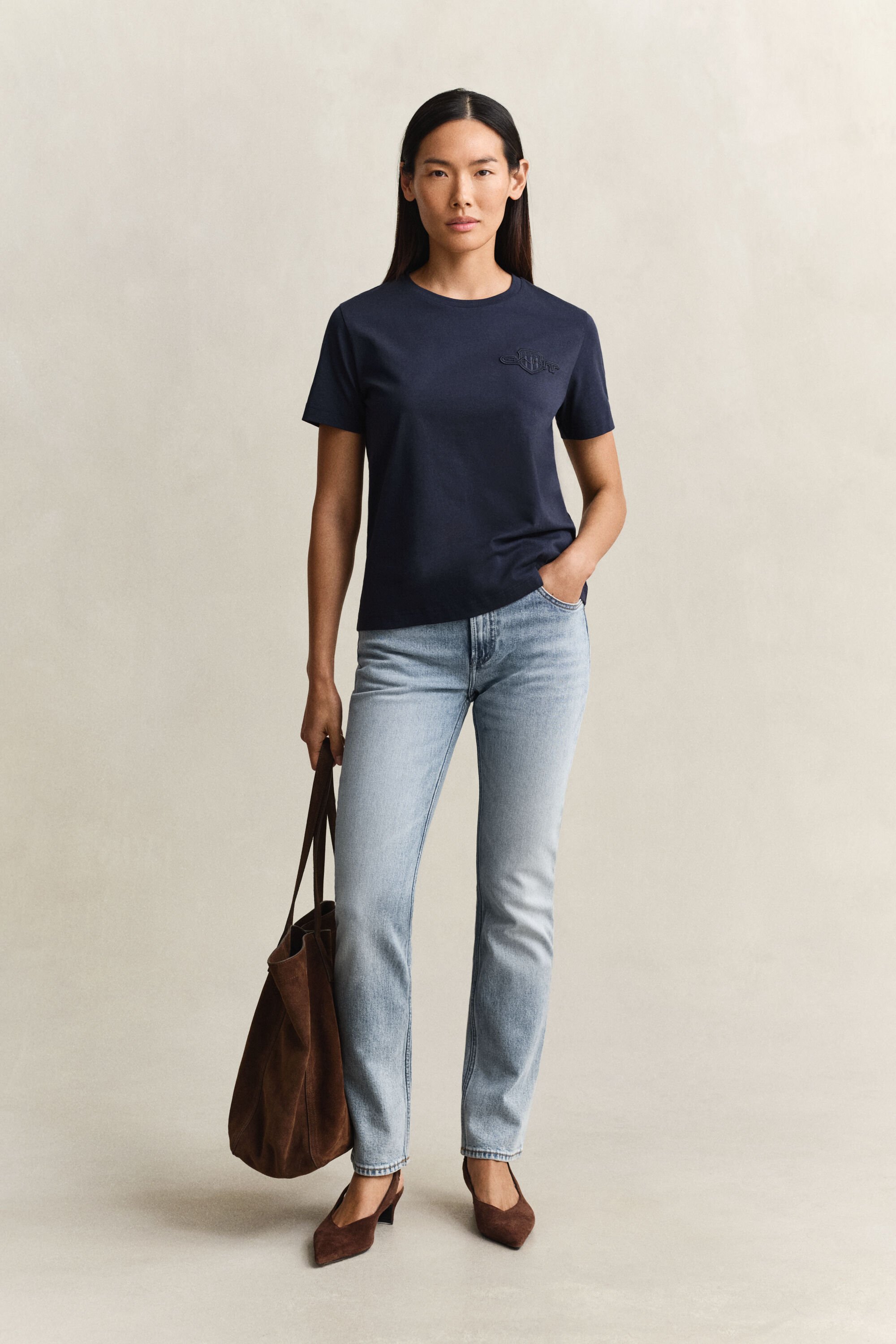 T-shirt avec écusson ton sur ton