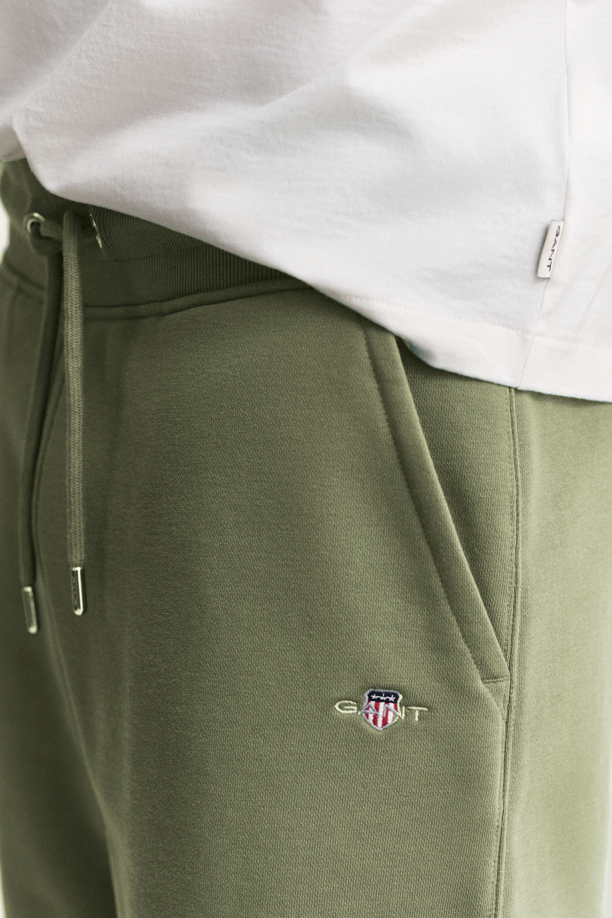 Short de sport Shield