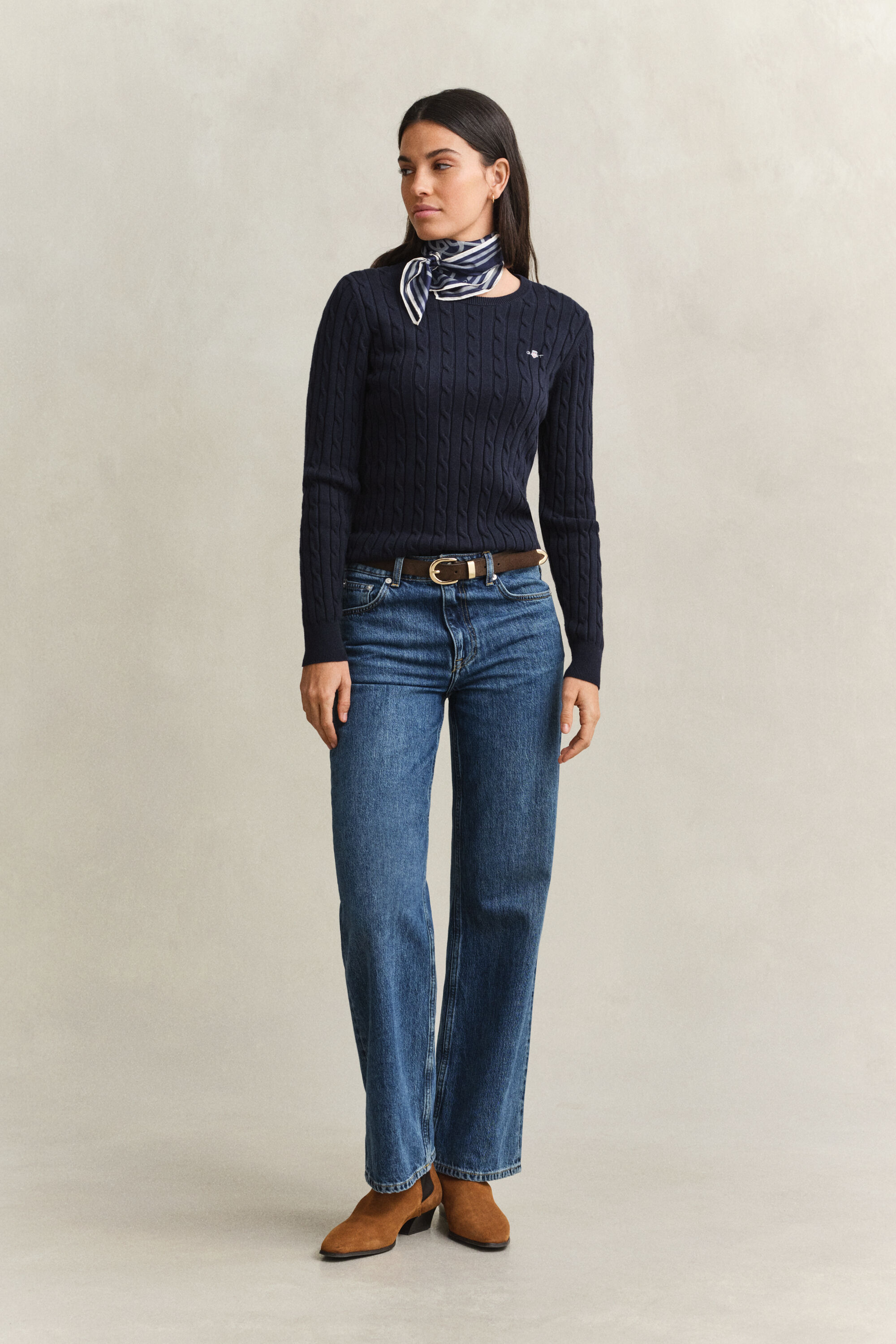 Pull en maille torsadée classique