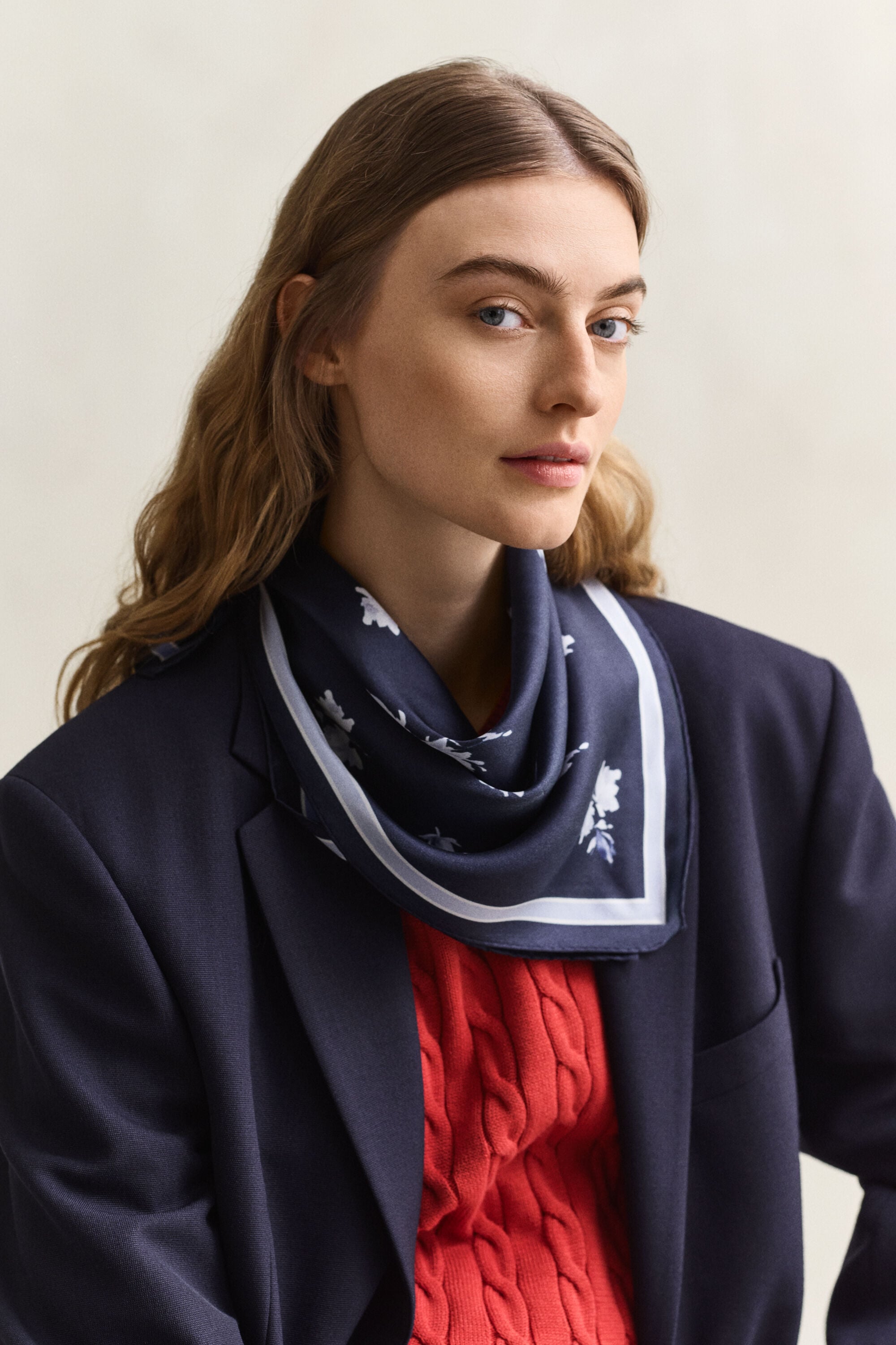 Foulard en soie à imprimé floral