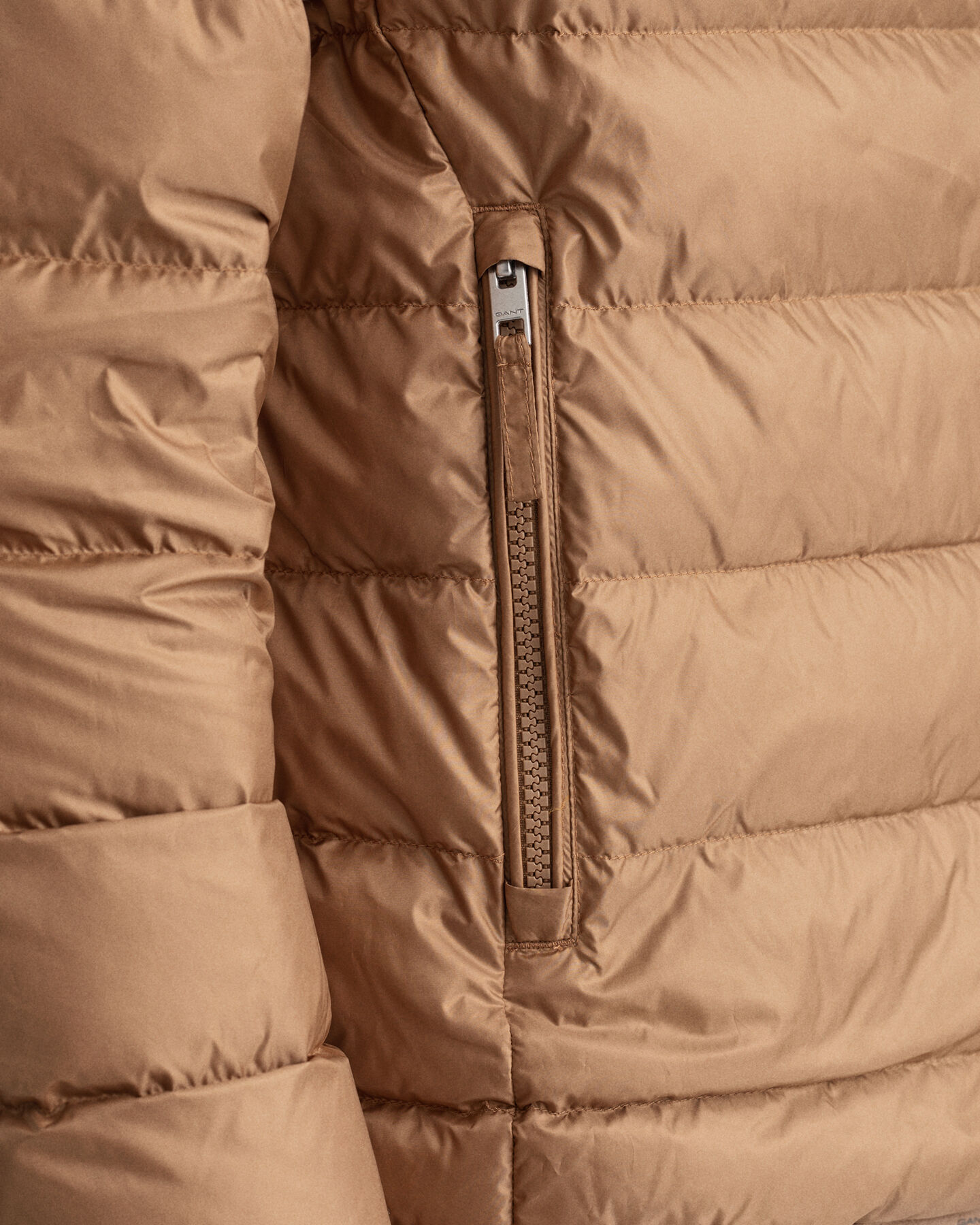 Doudoune légère en duvet