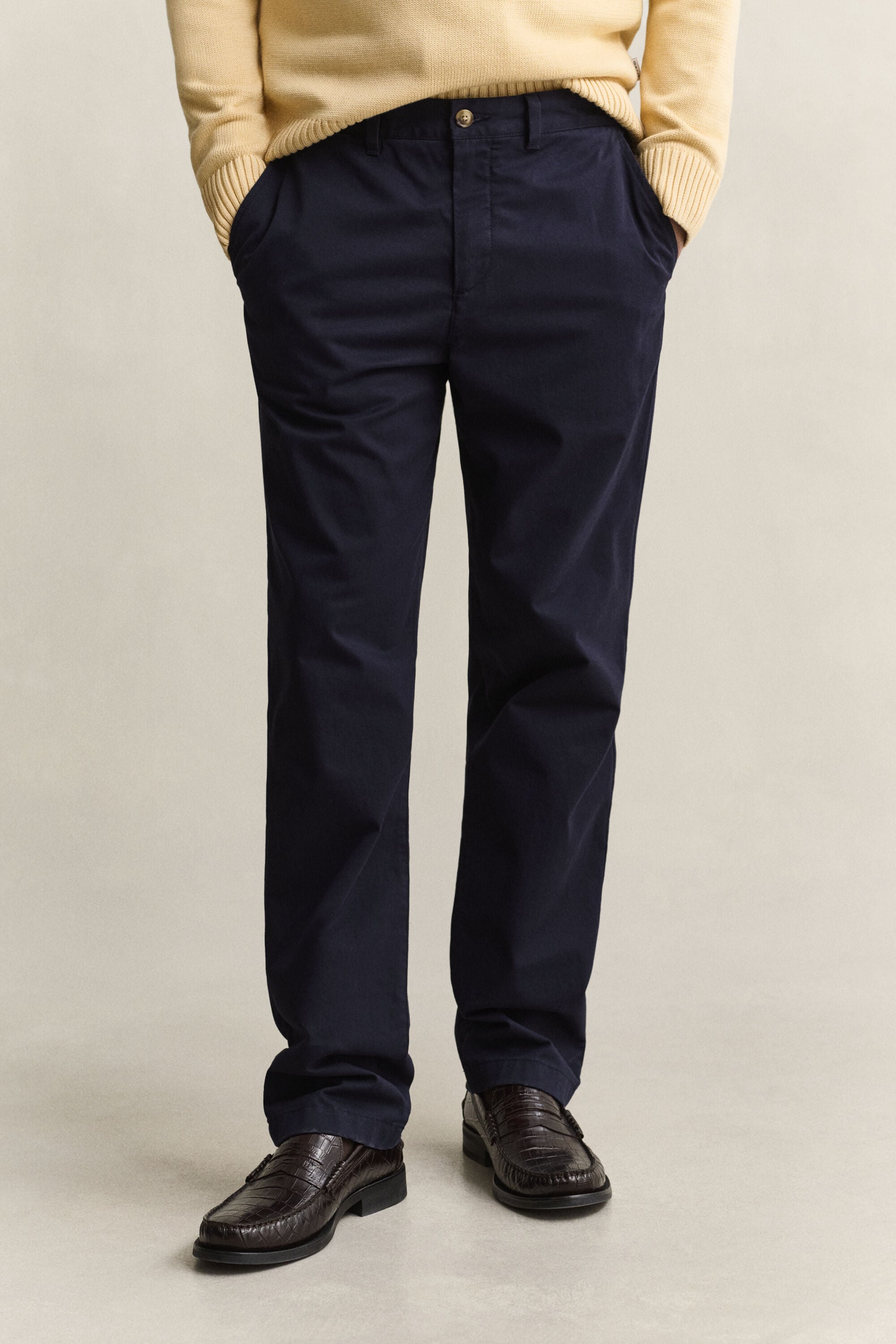 Pantalon chino classique coupe regular