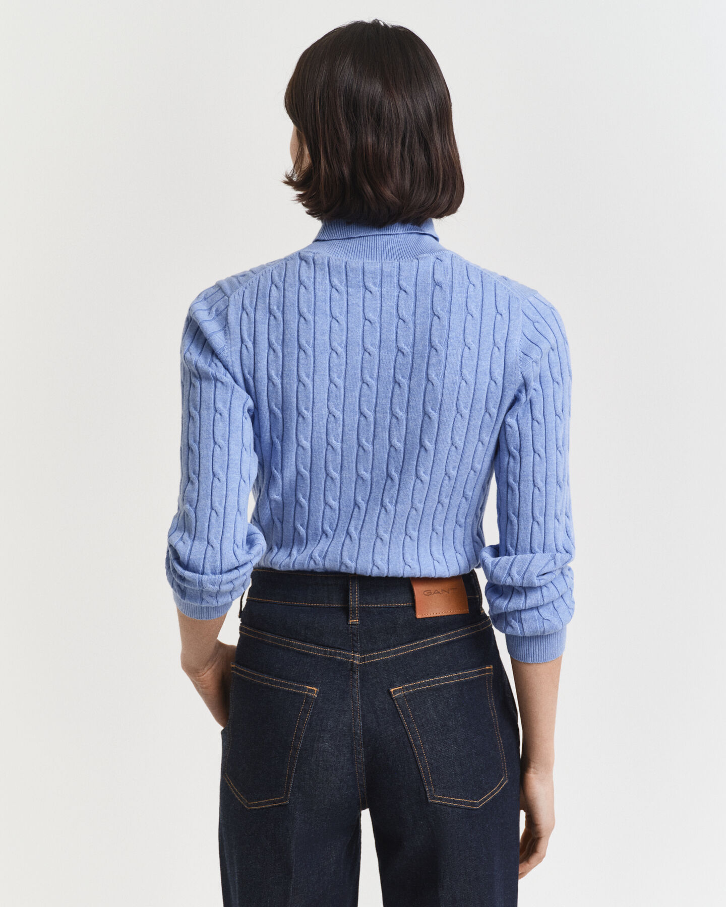 Pull col roulé en maille de coton stretch à torsades