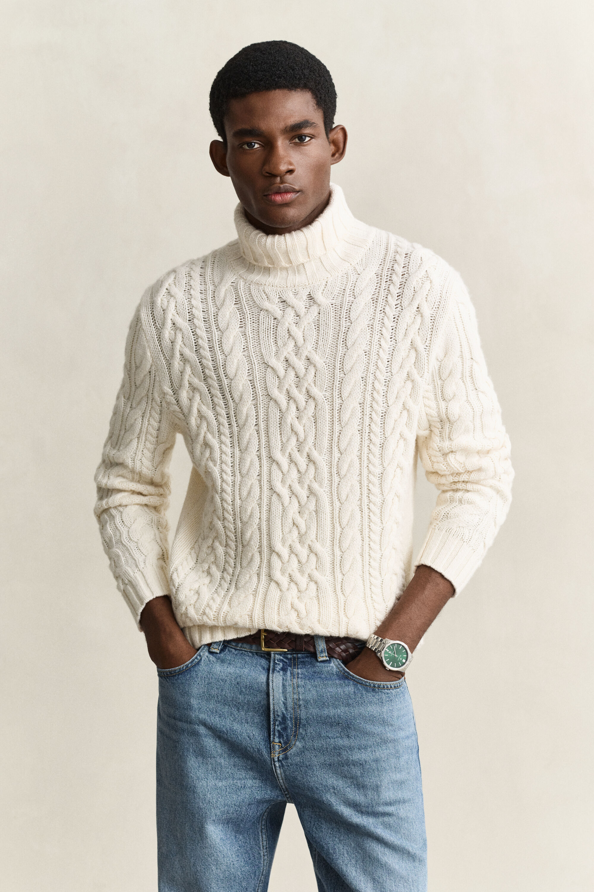 Pull col roulé en laine mélangée