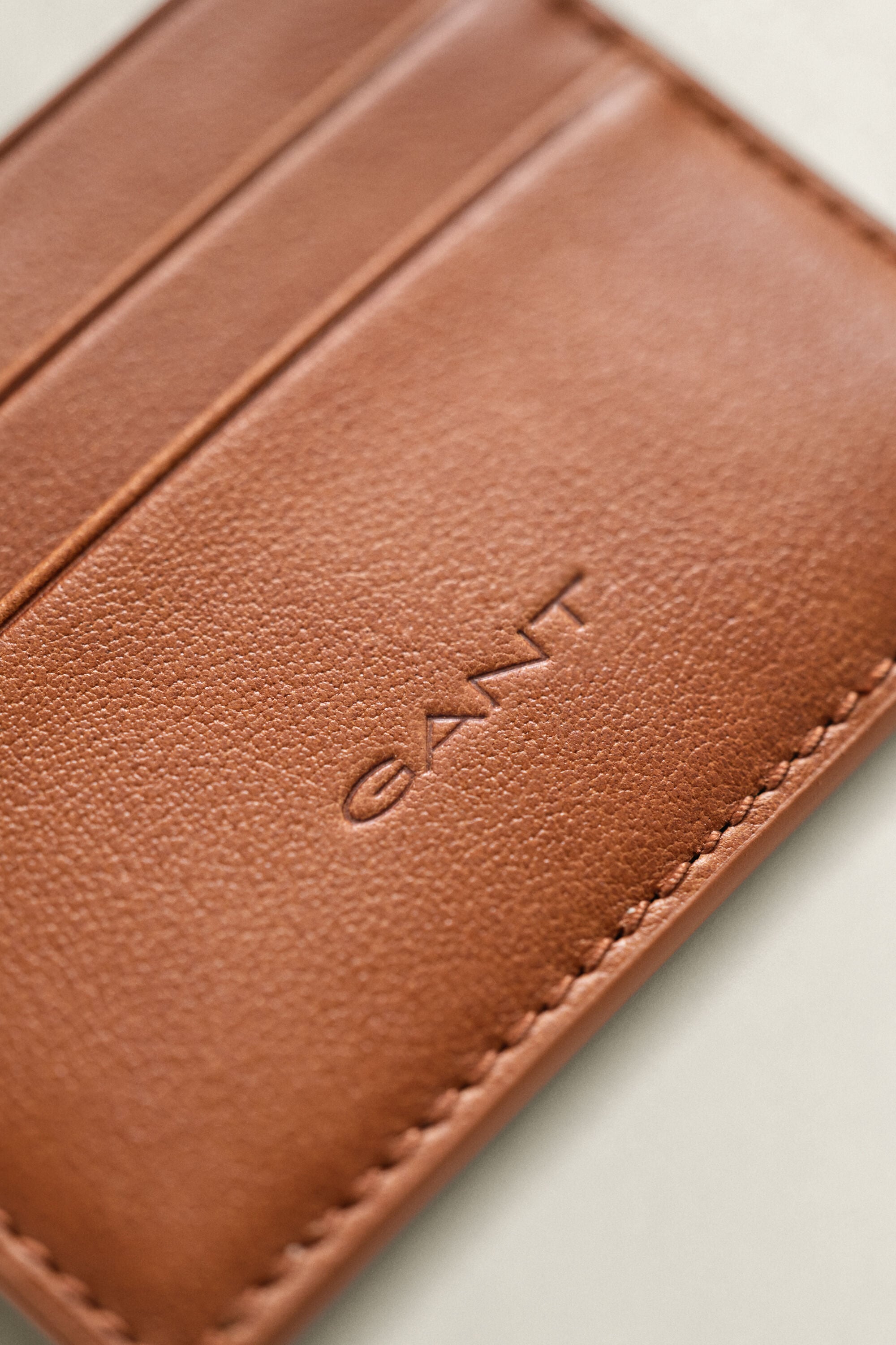 Porte-cartes en cuir