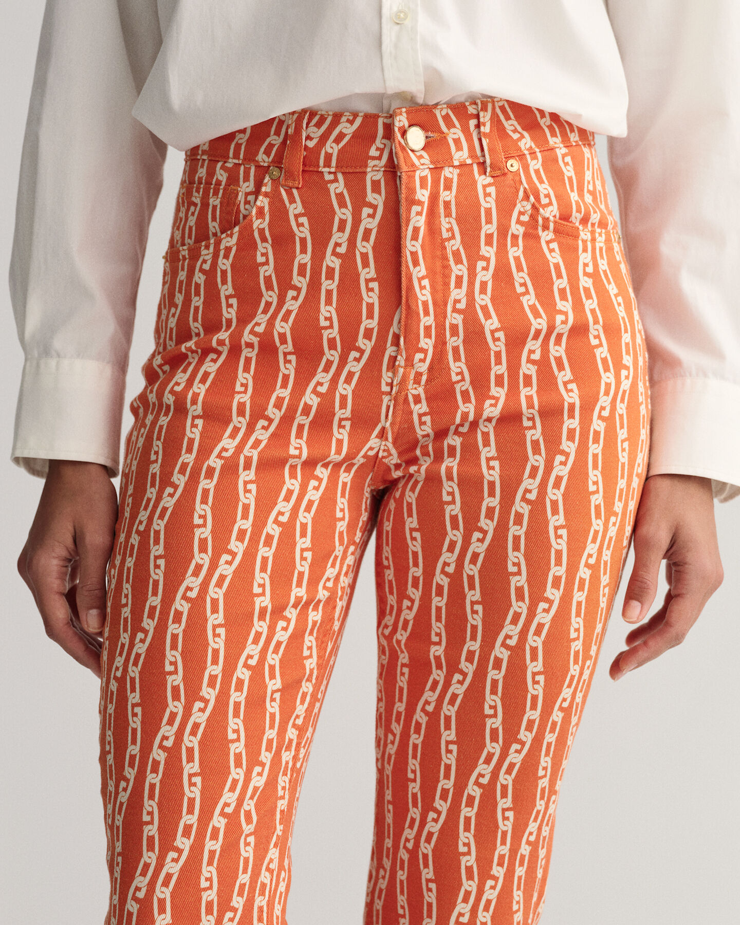 Jean court Chain Print