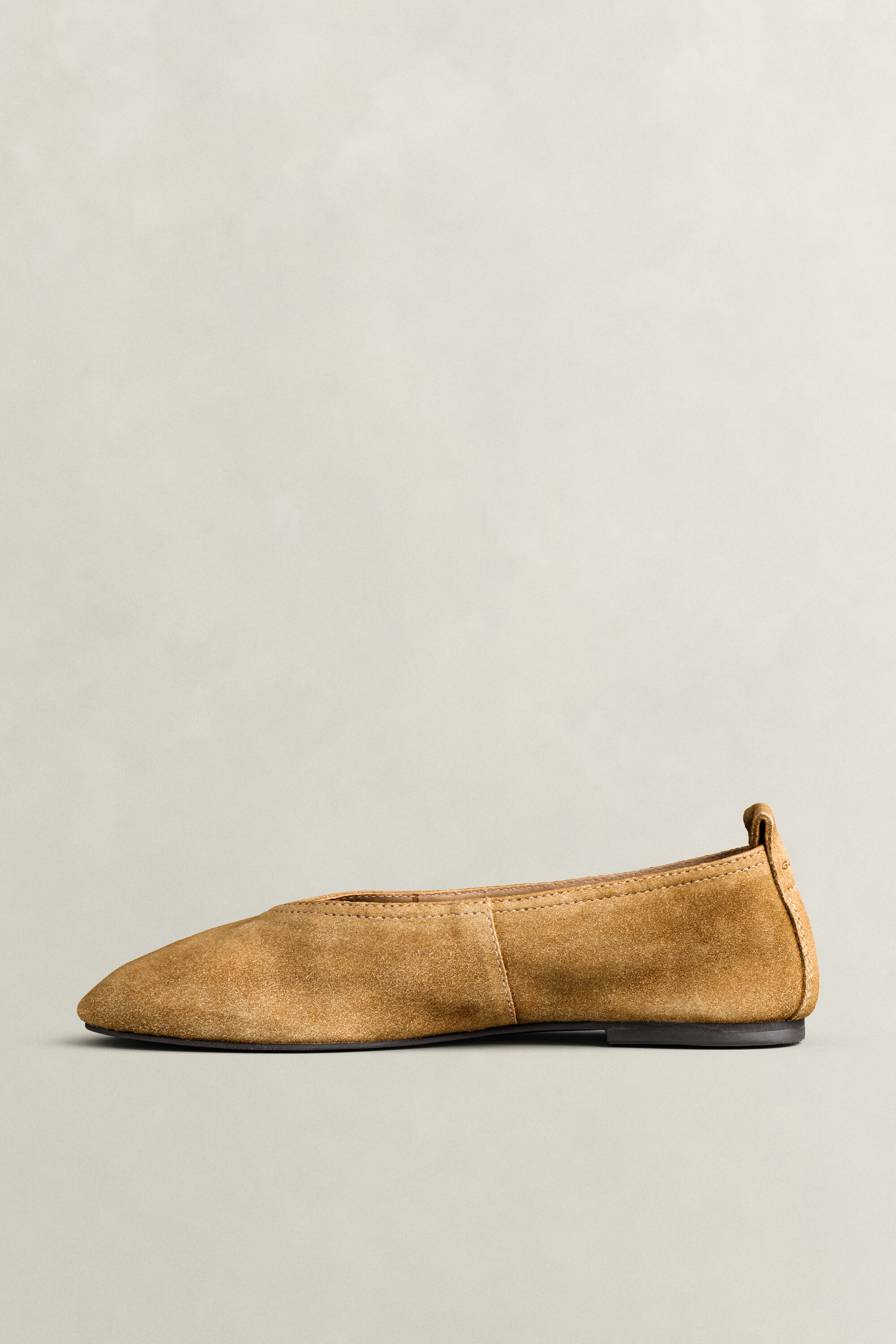 Ballerines plates en daim Chadii
