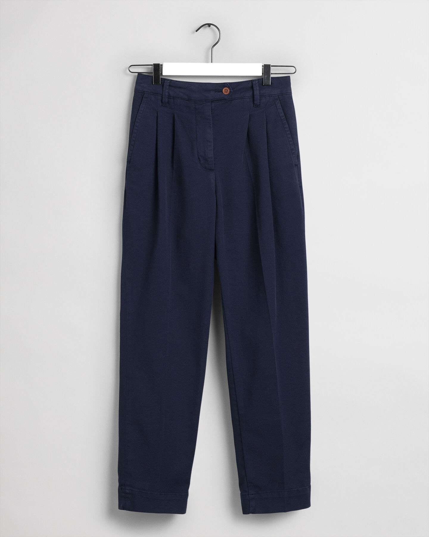 Pantalon chino plissé à taille haute