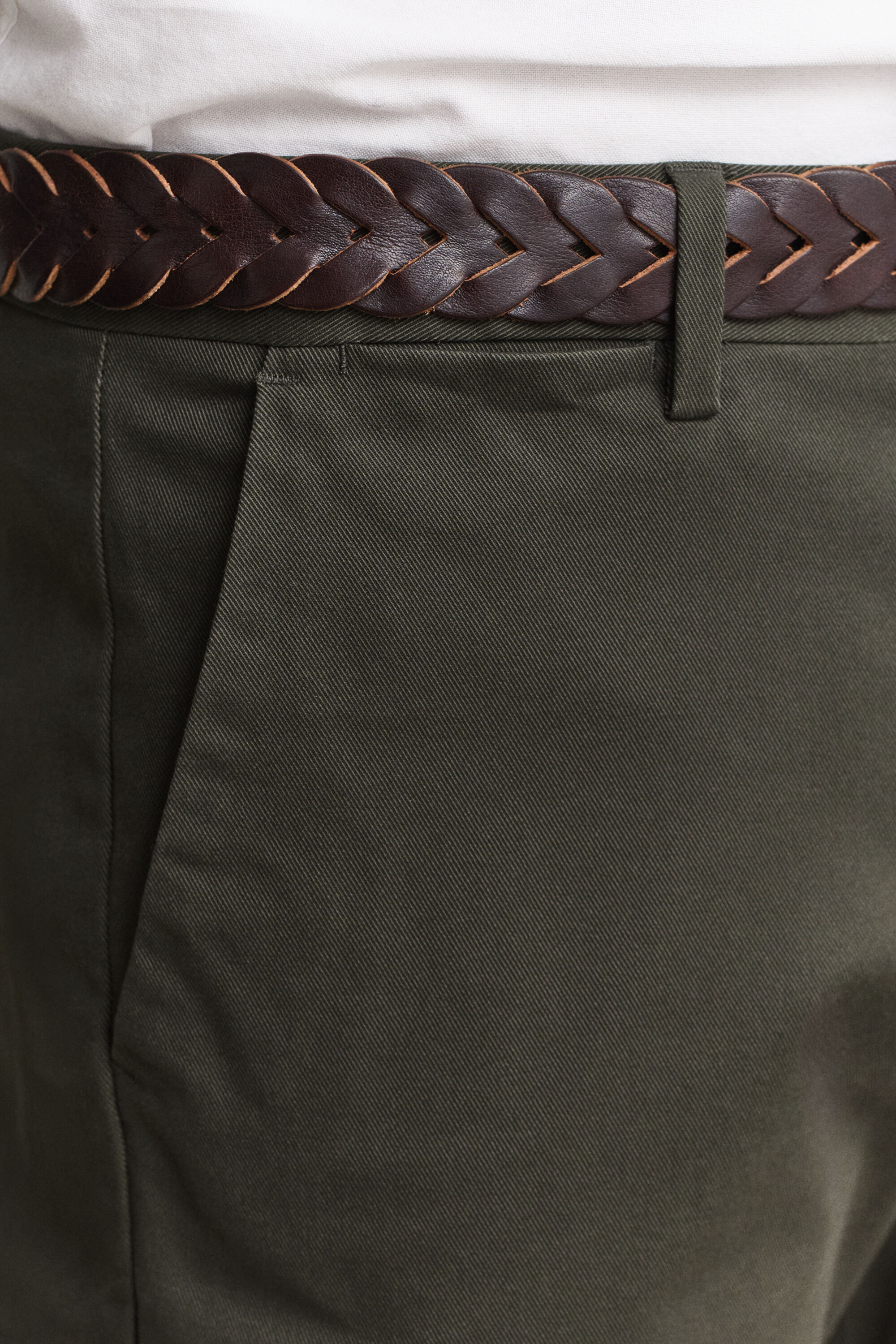 Pantalon chino élégant coupe regular