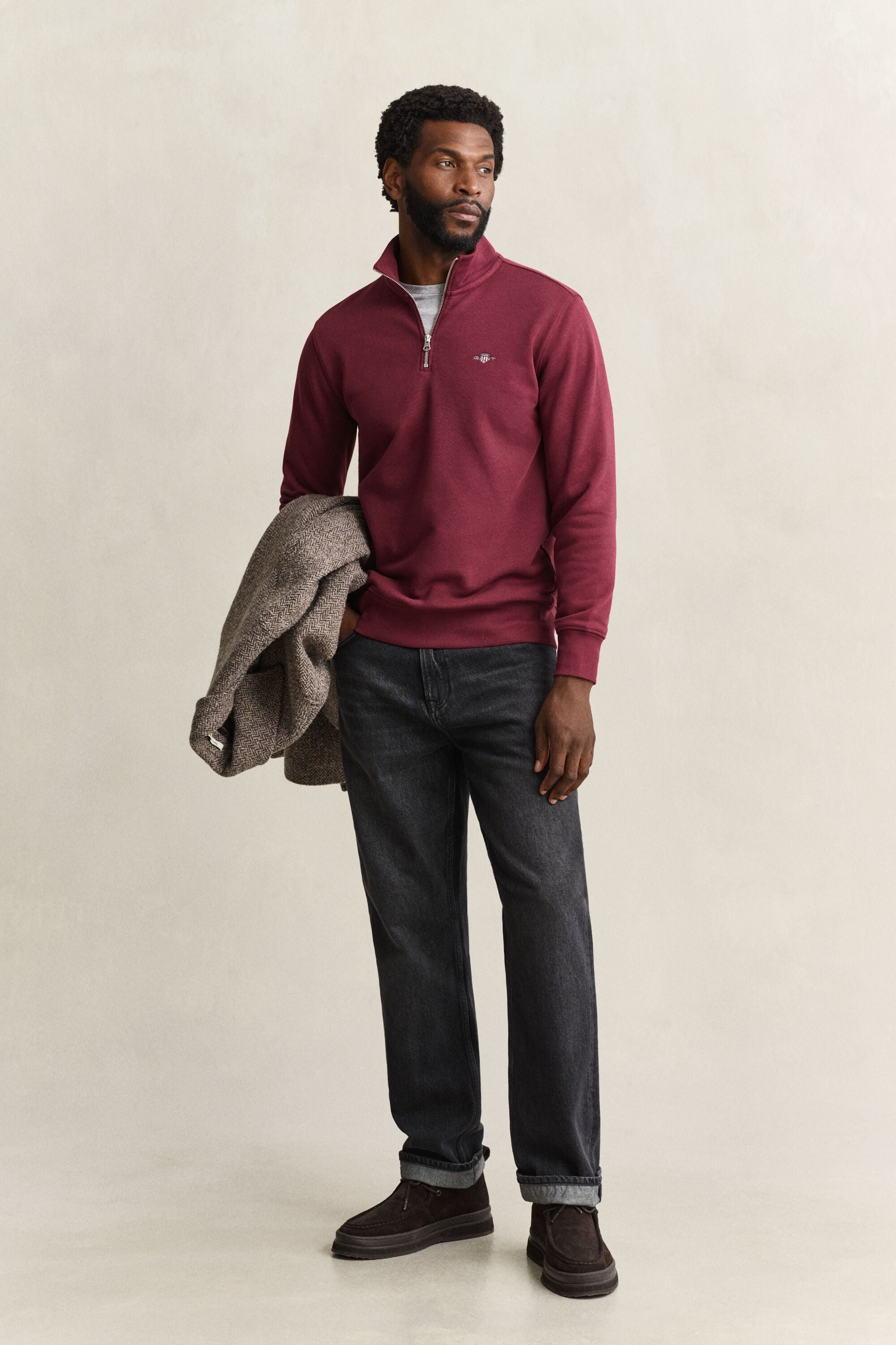 Sweat-shirt à demi-zip avec écusson