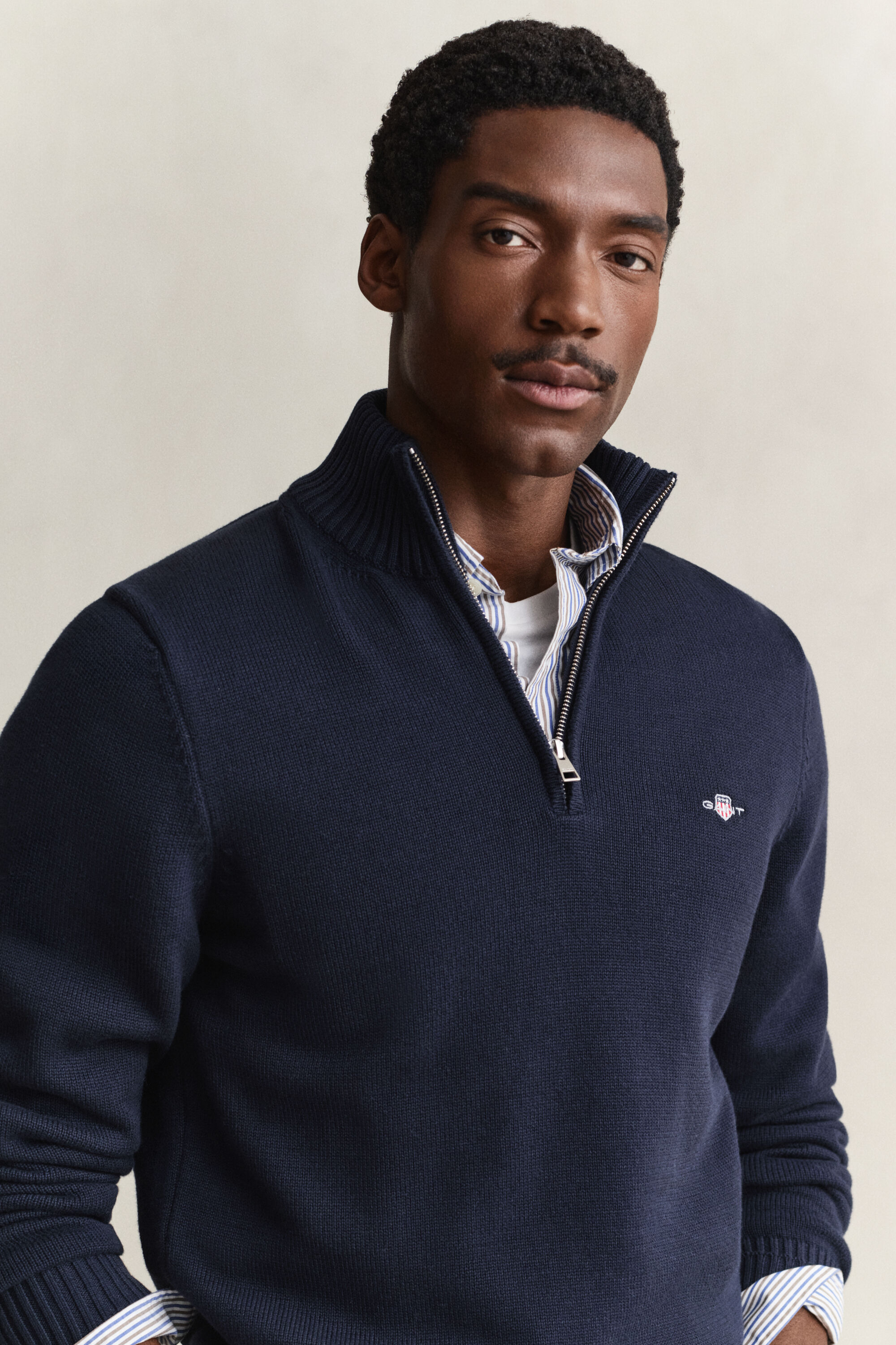 Pull en coton décontracté à demi-zip