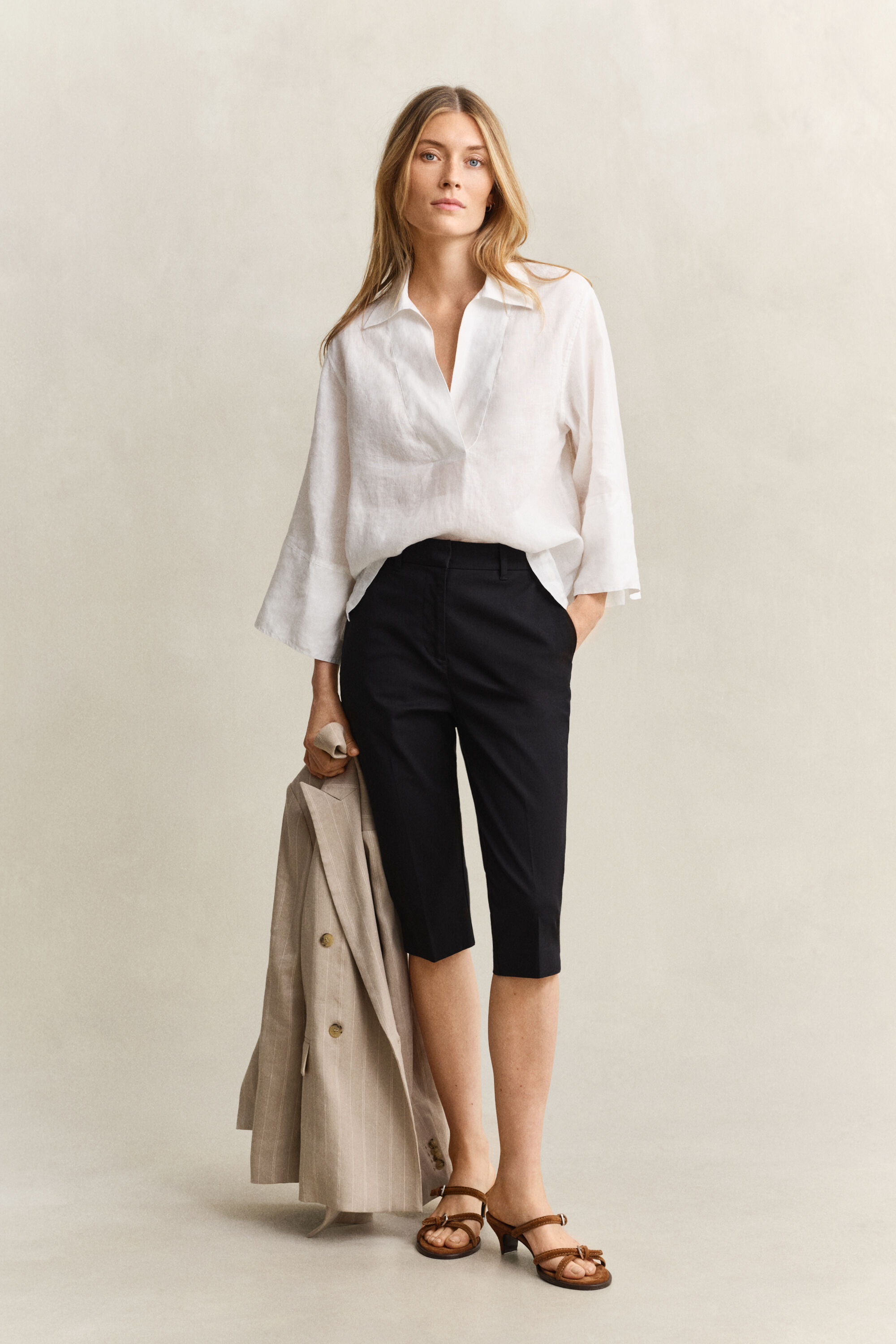 Chemise à encolure ouverte en lin