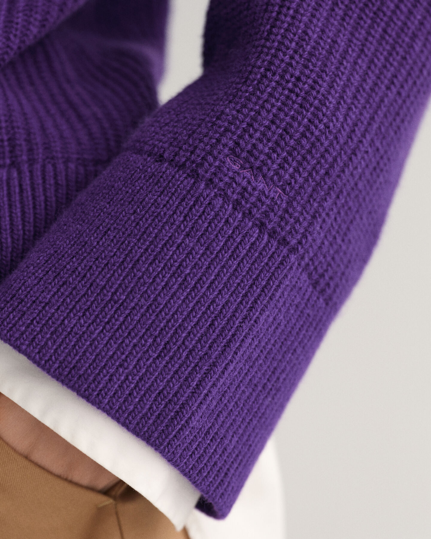 Cardigan en laine c&ocirc;tel&eacute;e