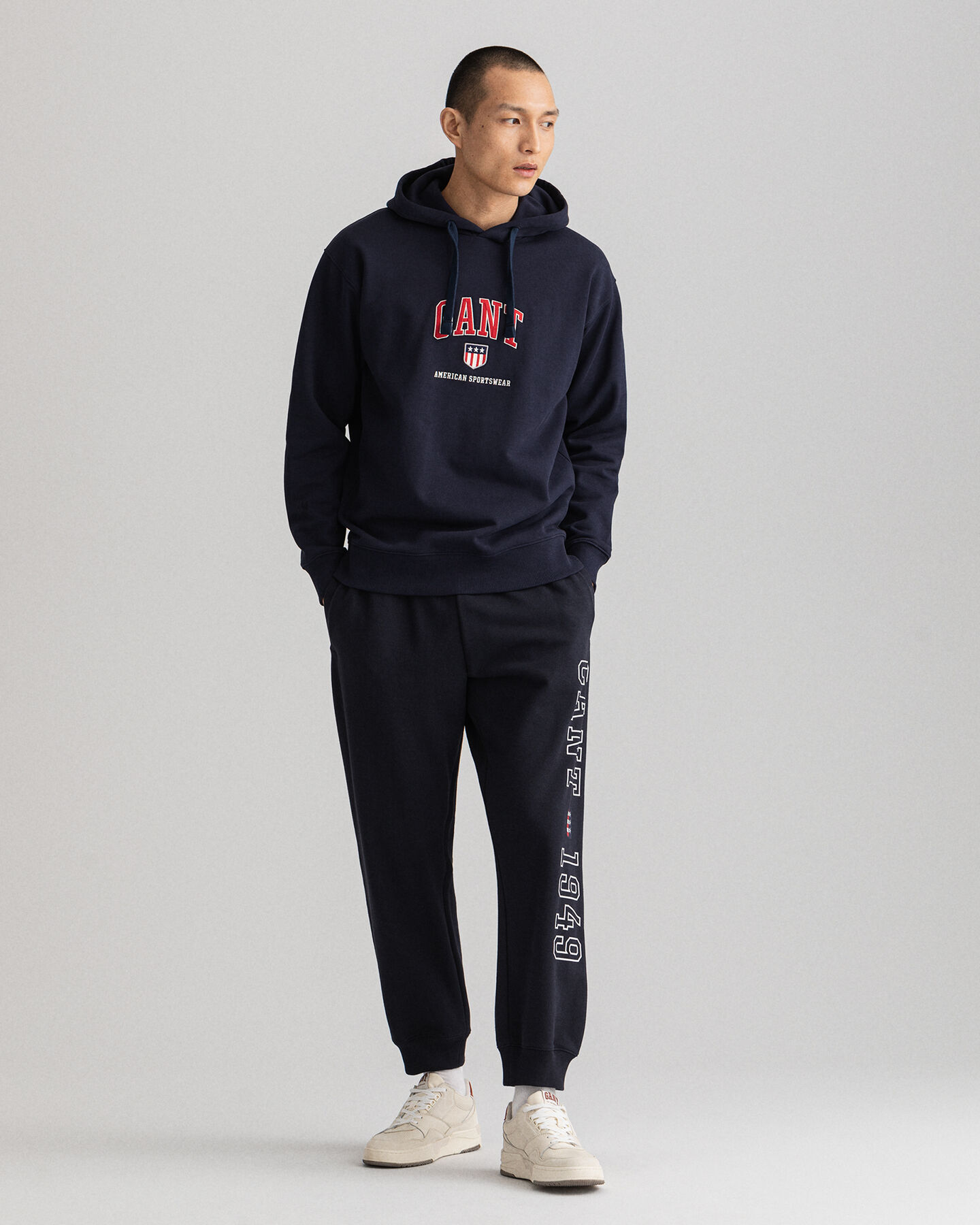 Sweat &agrave; capuche Retro Shield