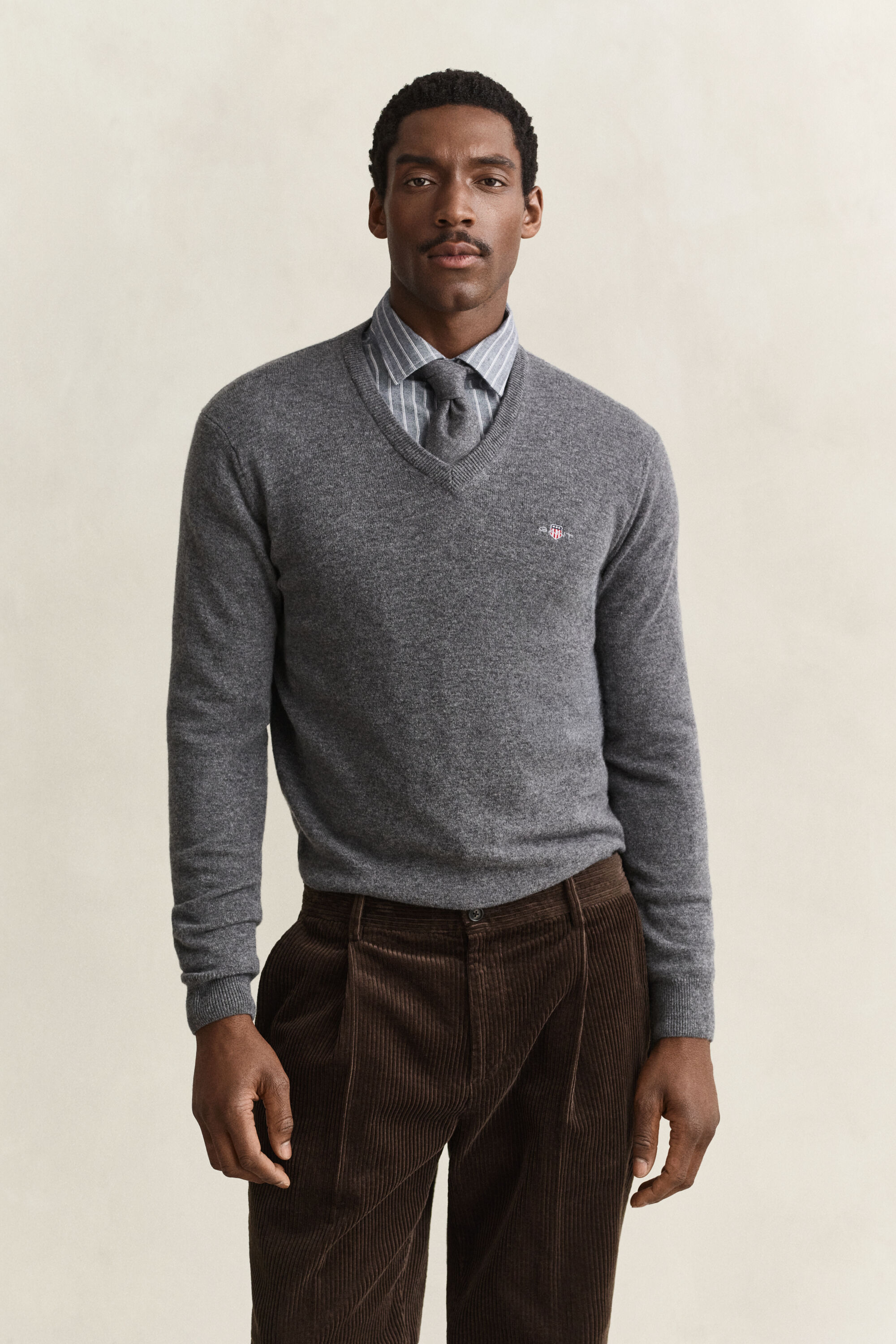Pull col V en laine d’agneau