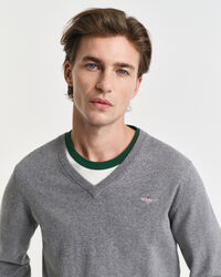 Pull col V en coton classique