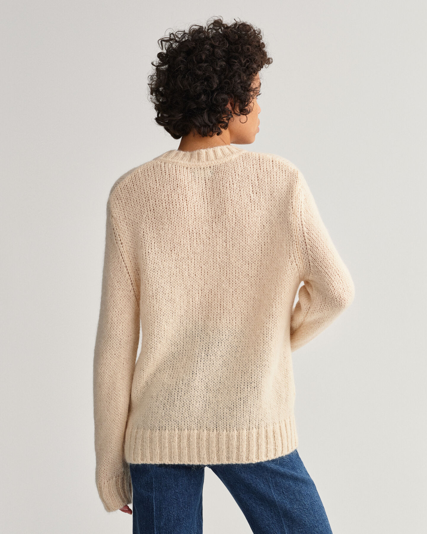 Pull ras du cou en mohair unie