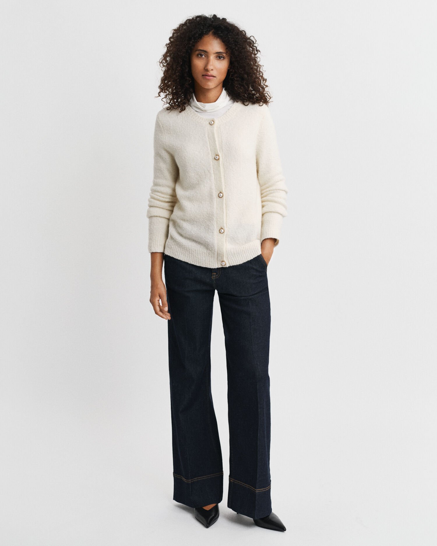 Cardigan col rond en tissu bouclé