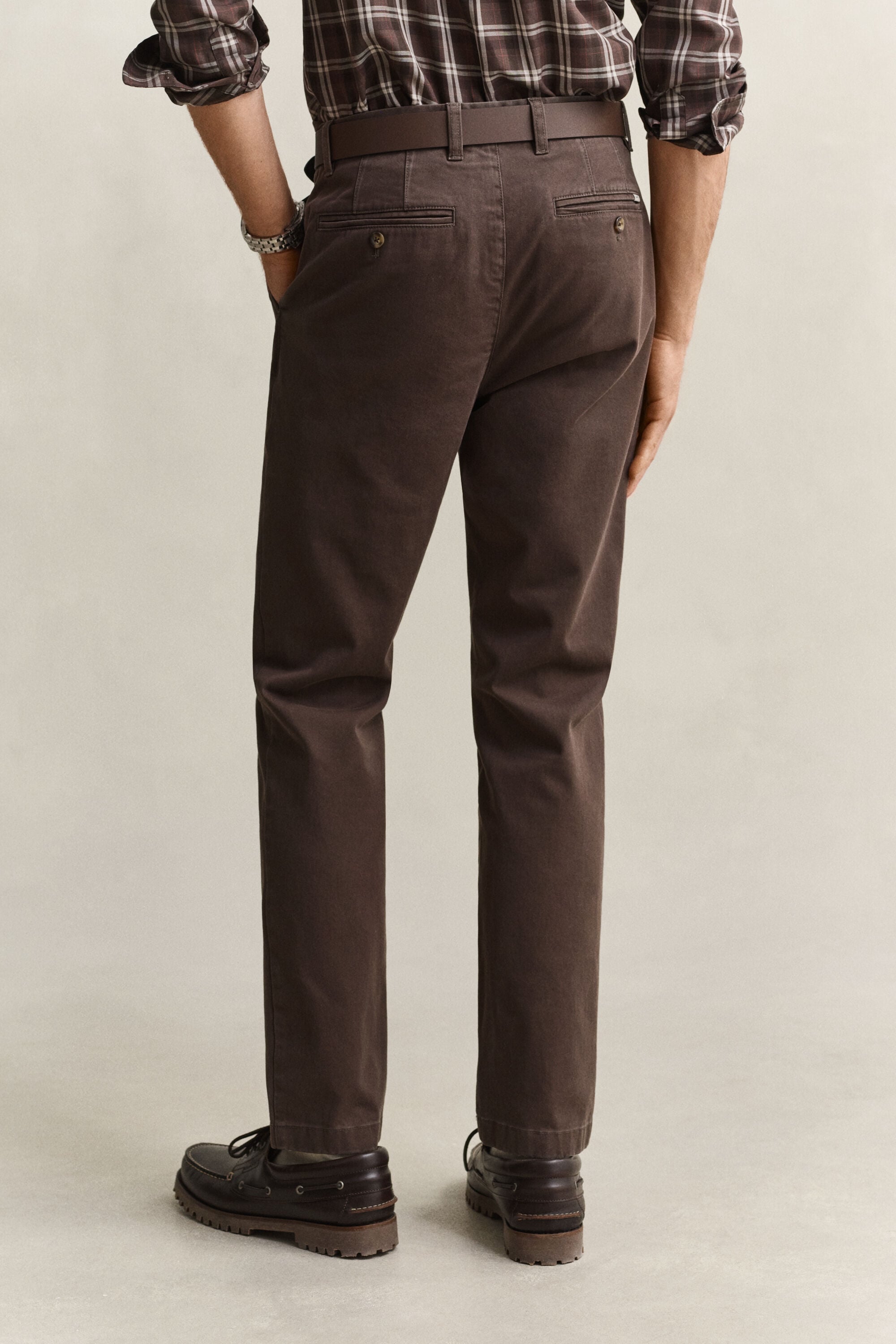 Pantalon chino coupe slim confortable