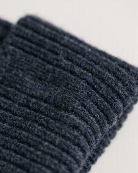 Bonnet en laine fine tricotée