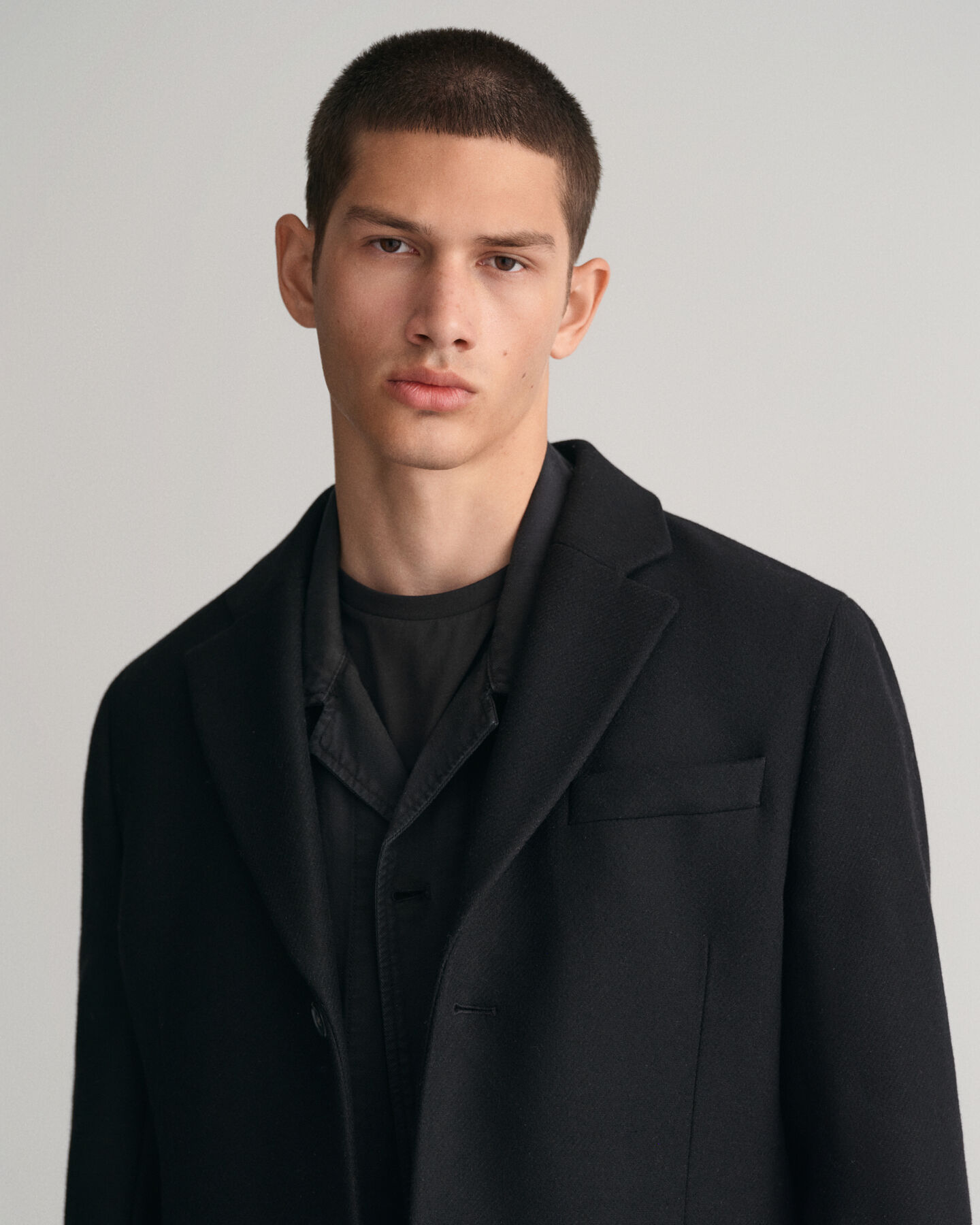 Pardessus ajusté en laine classique