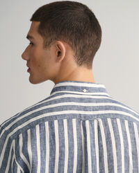 Chemise regular fit en lin à larges rayures